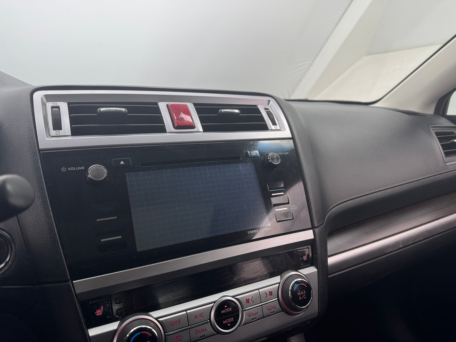 Thumbnail: 2015 Subaru Legacy - 3