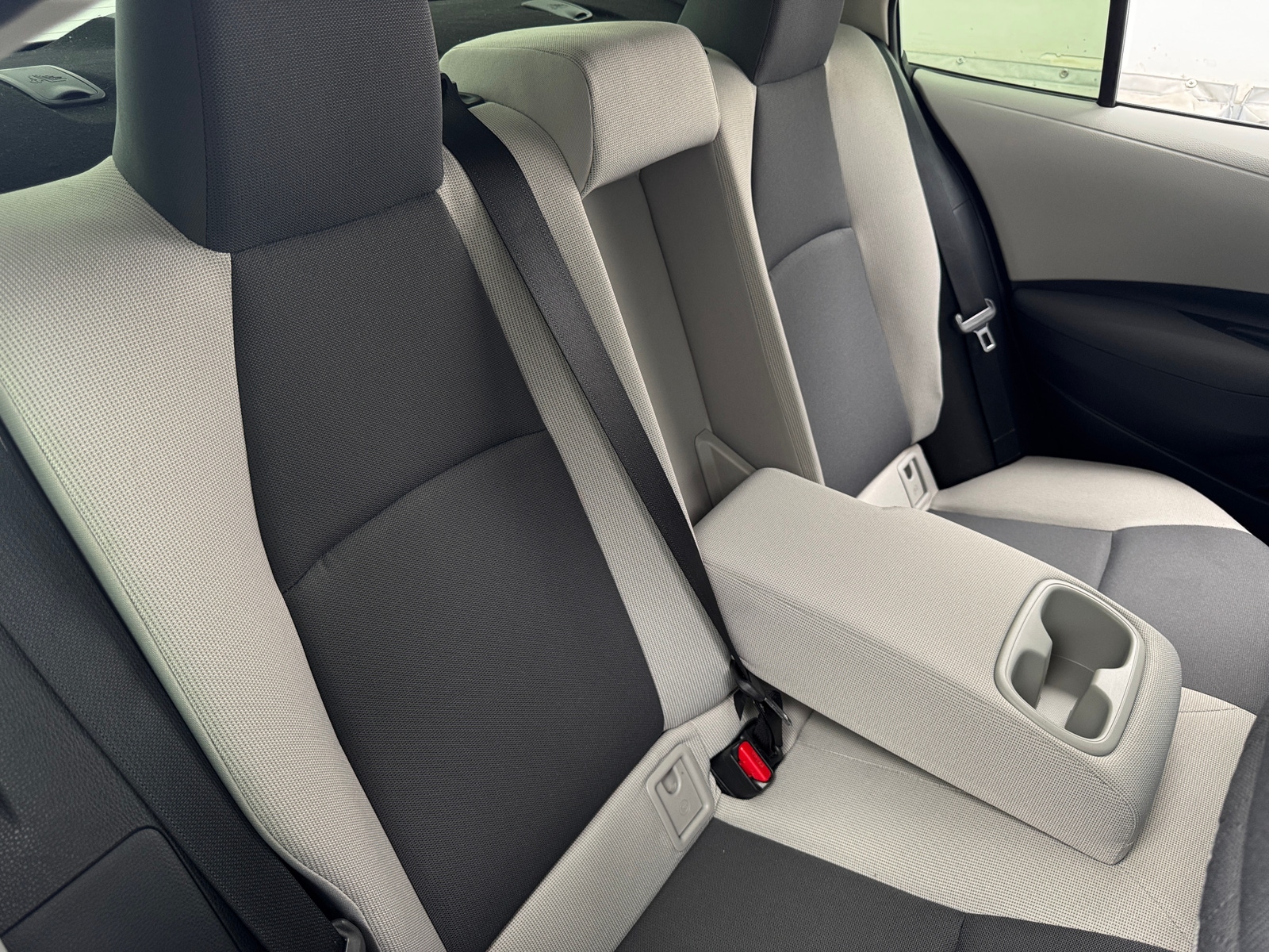 Thumbnail: 2024 Toyota Corolla - 6