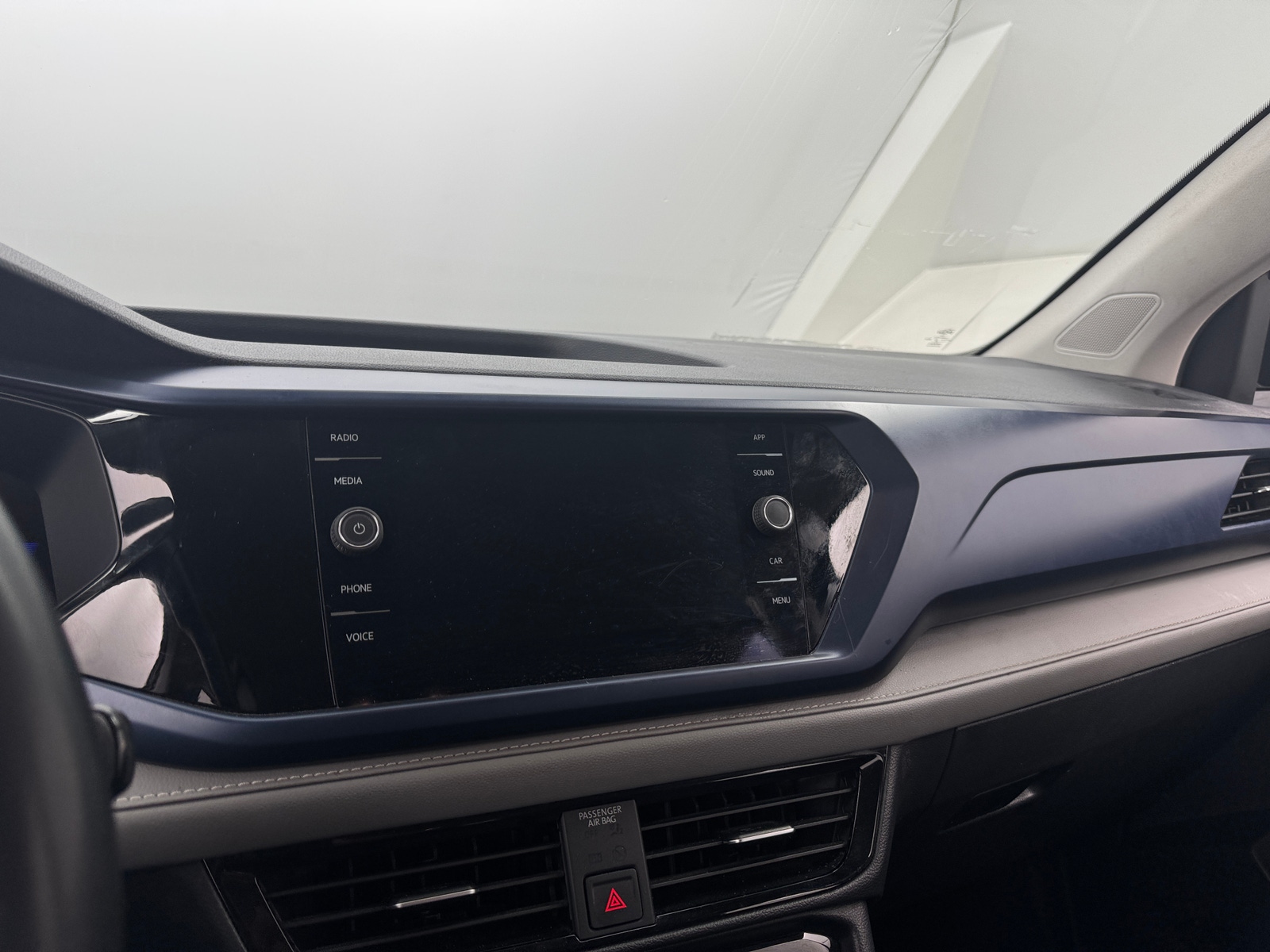 Thumbnail: 2024 Volkswagen Taos - 3