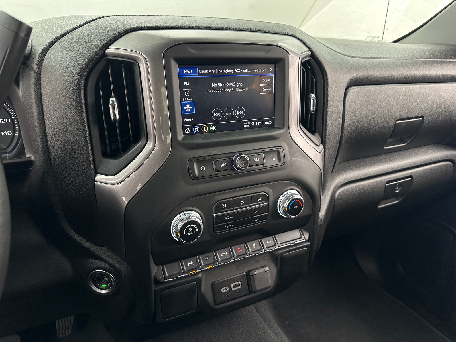 Thumbnail: 2024 GMC Sierra 1500 - 4