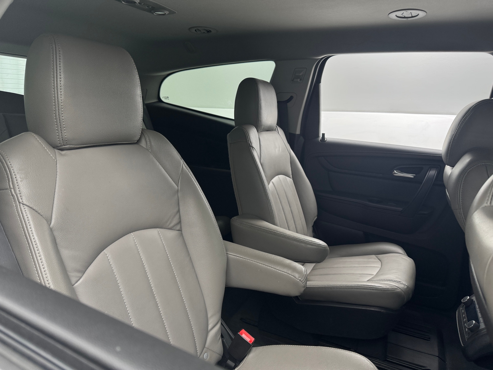 Thumbnail: 2016 Chevrolet Traverse - 6