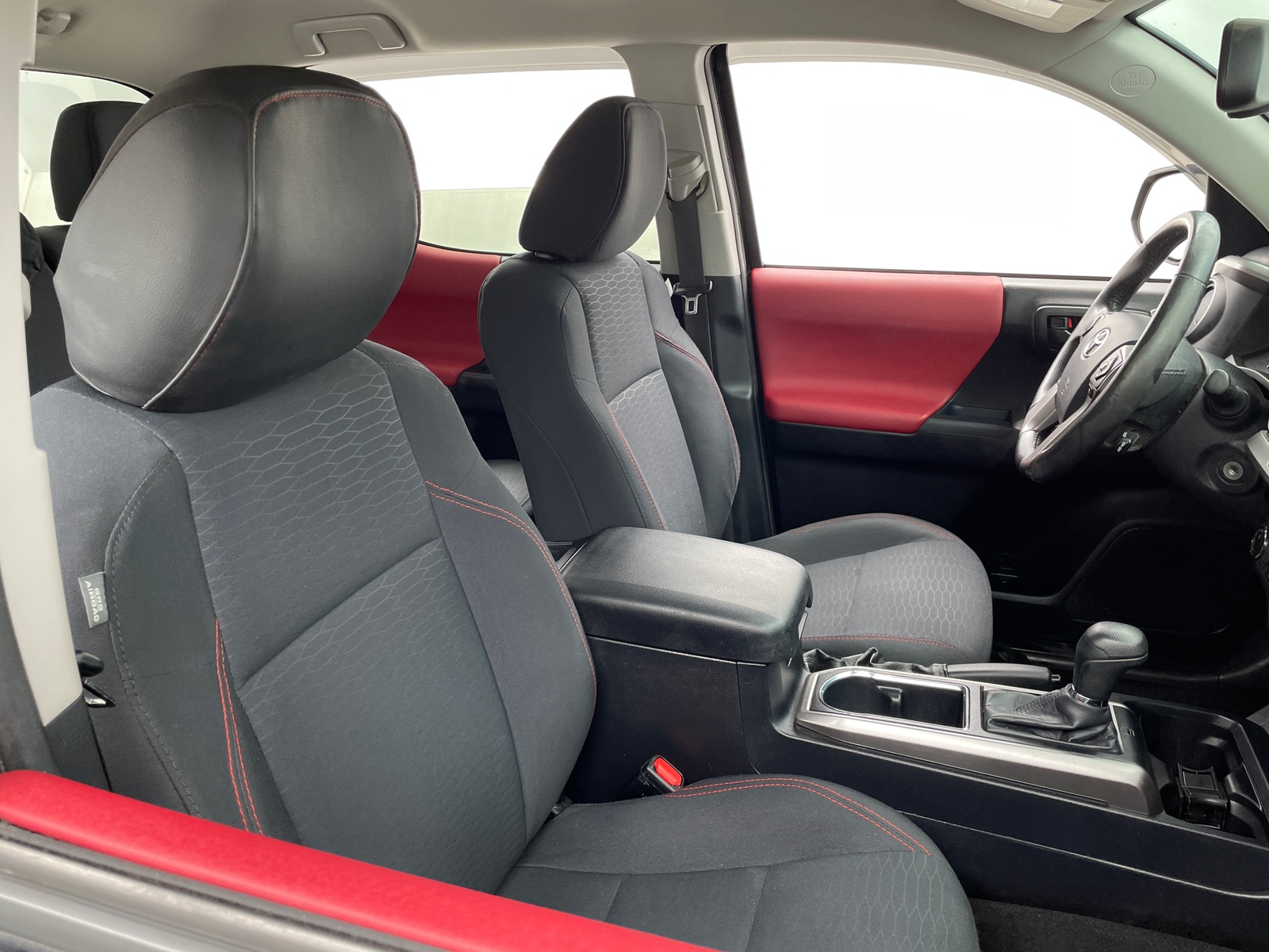 Thumbnail: 2017 Toyota Tacoma - 2