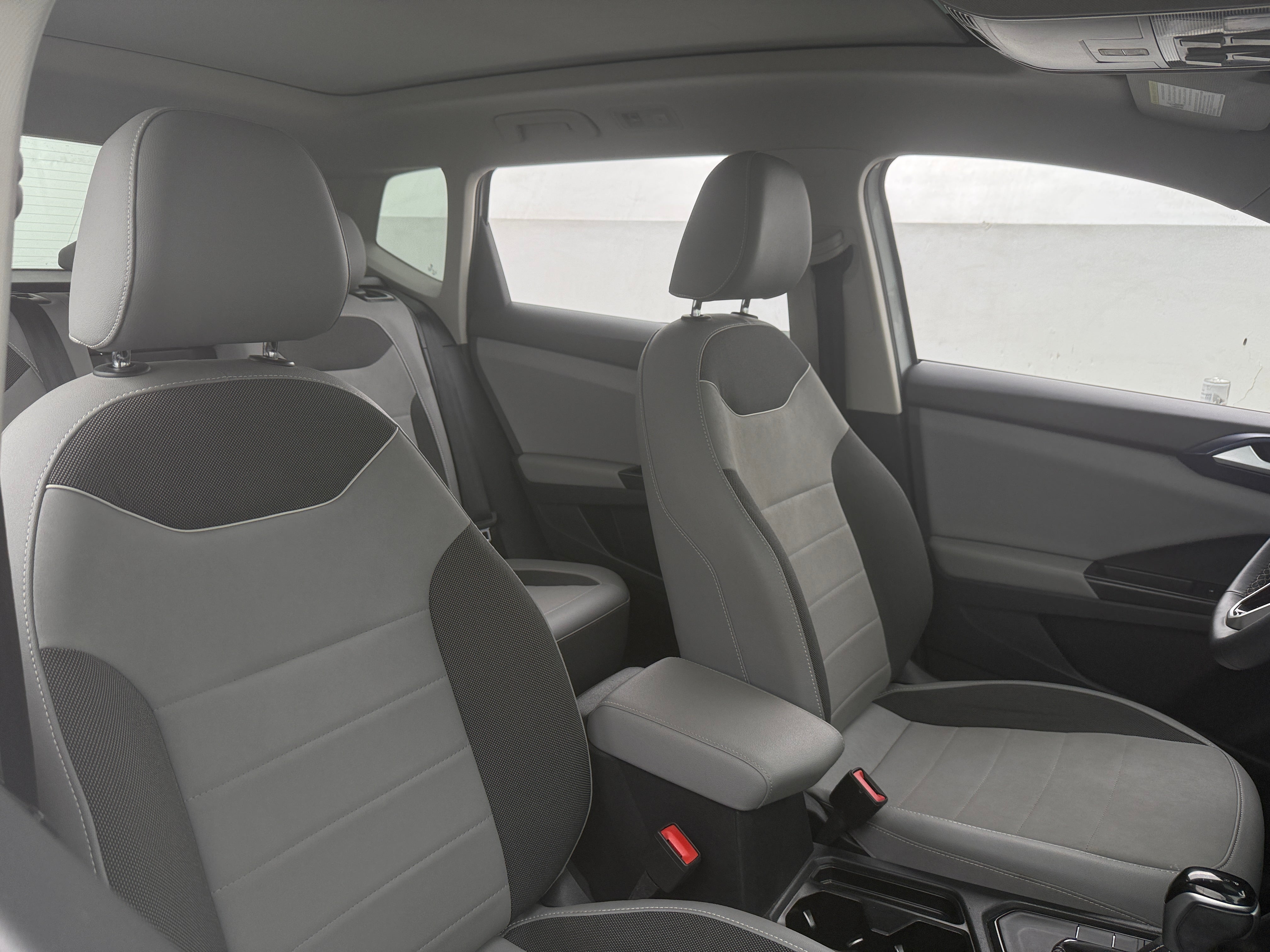 2023 Volkswagen Taos