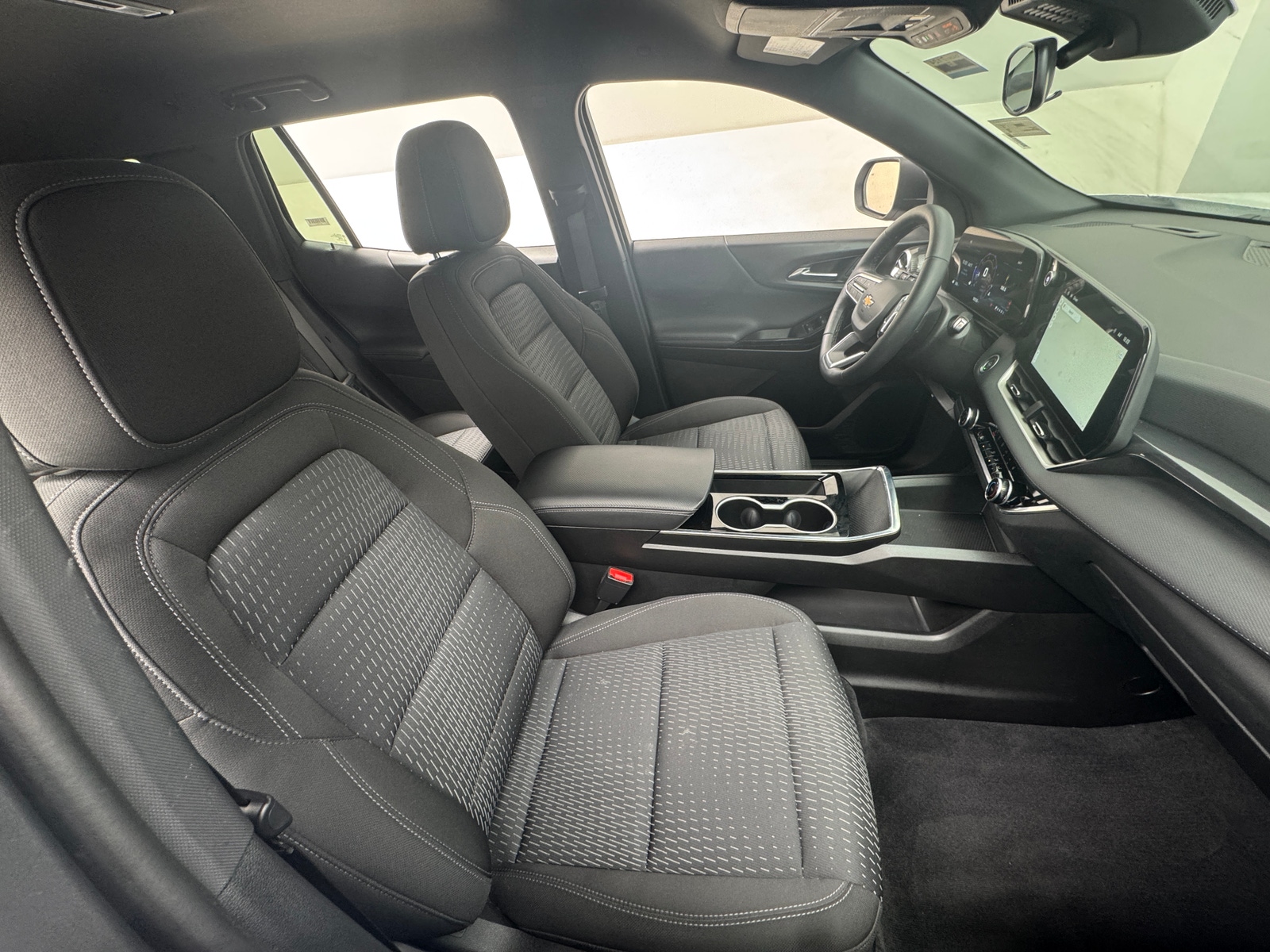 Thumbnail: 2025 Chevrolet Equinox - 2