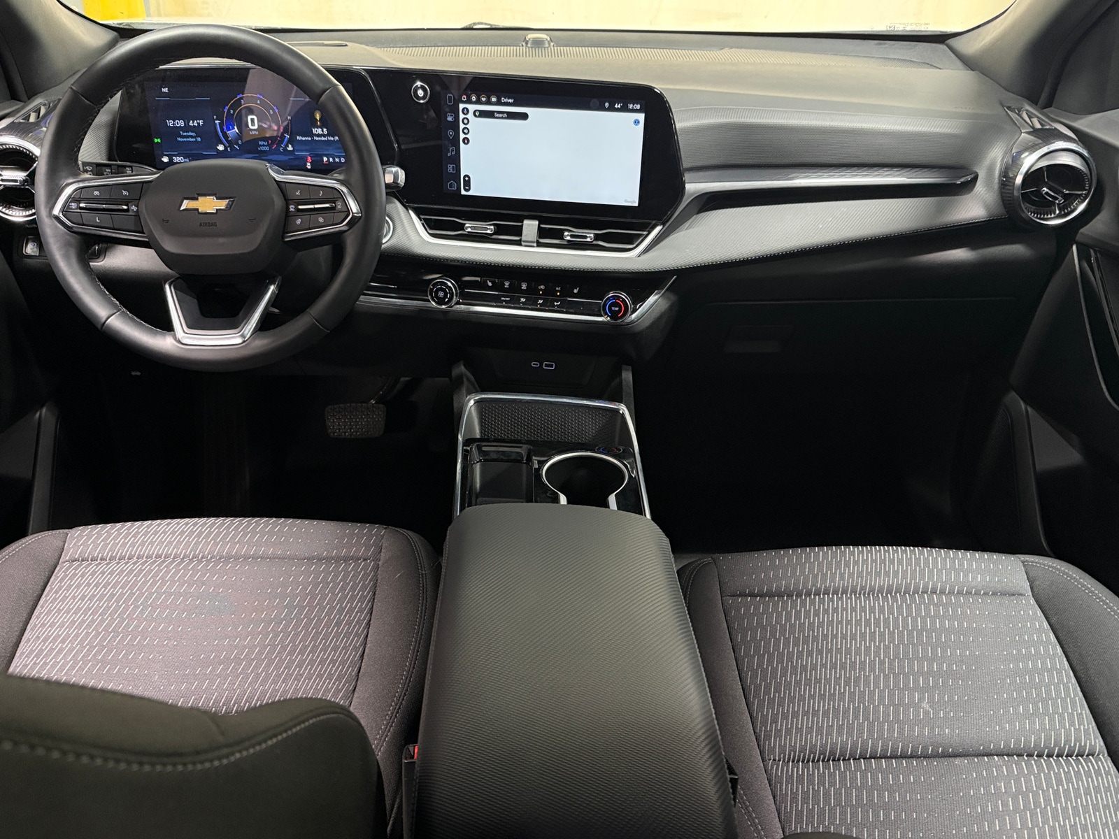 Thumbnail: 2025 Chevrolet Equinox - 3