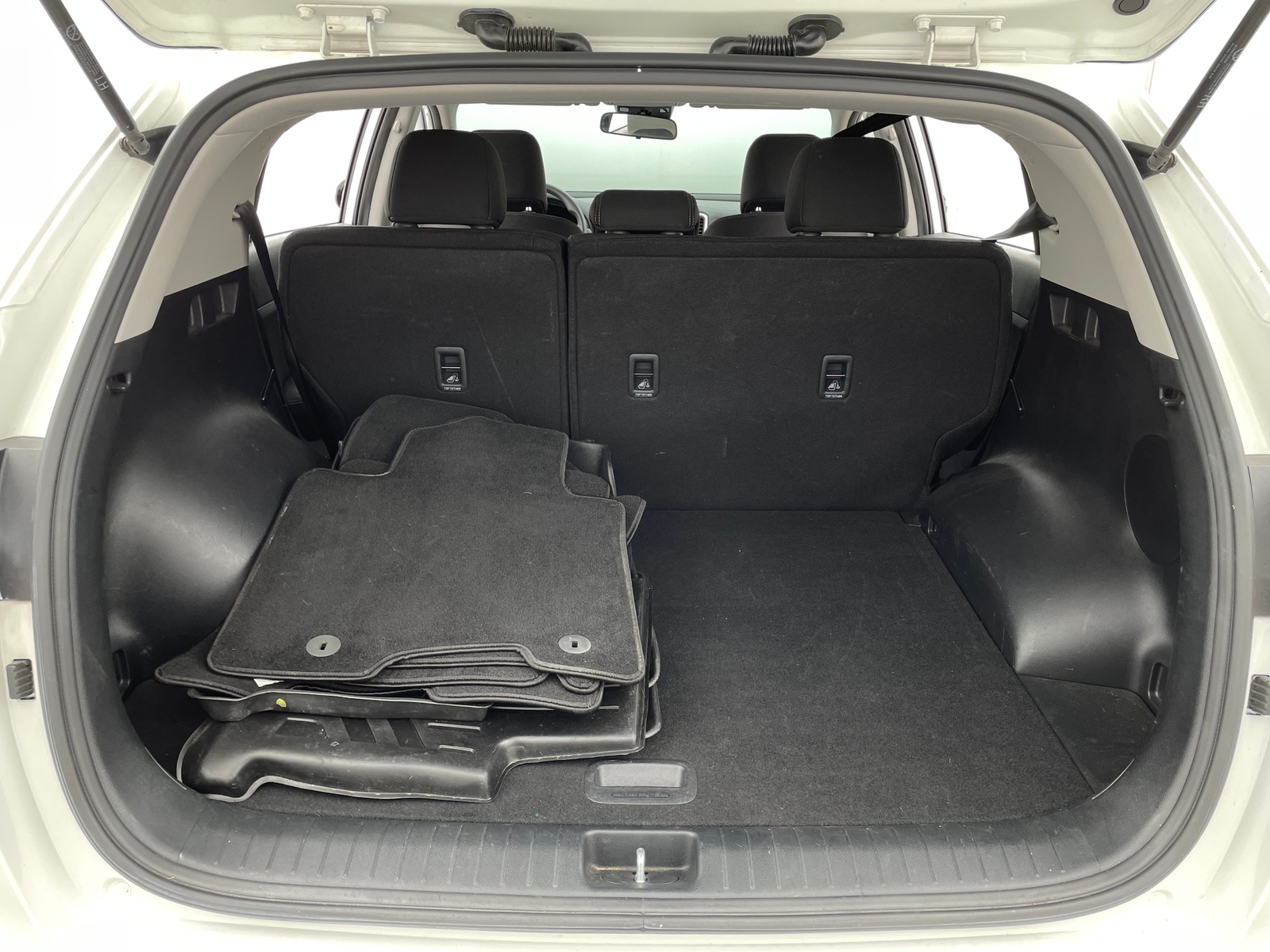 Thumbnail: 2020 Kia Sportage - 7