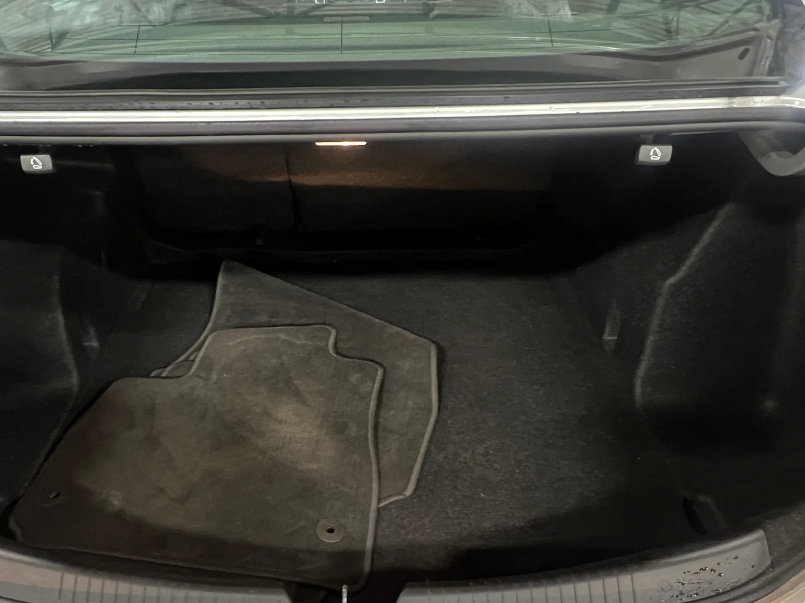 Thumbnail: 2017 Chevrolet Malibu - 7