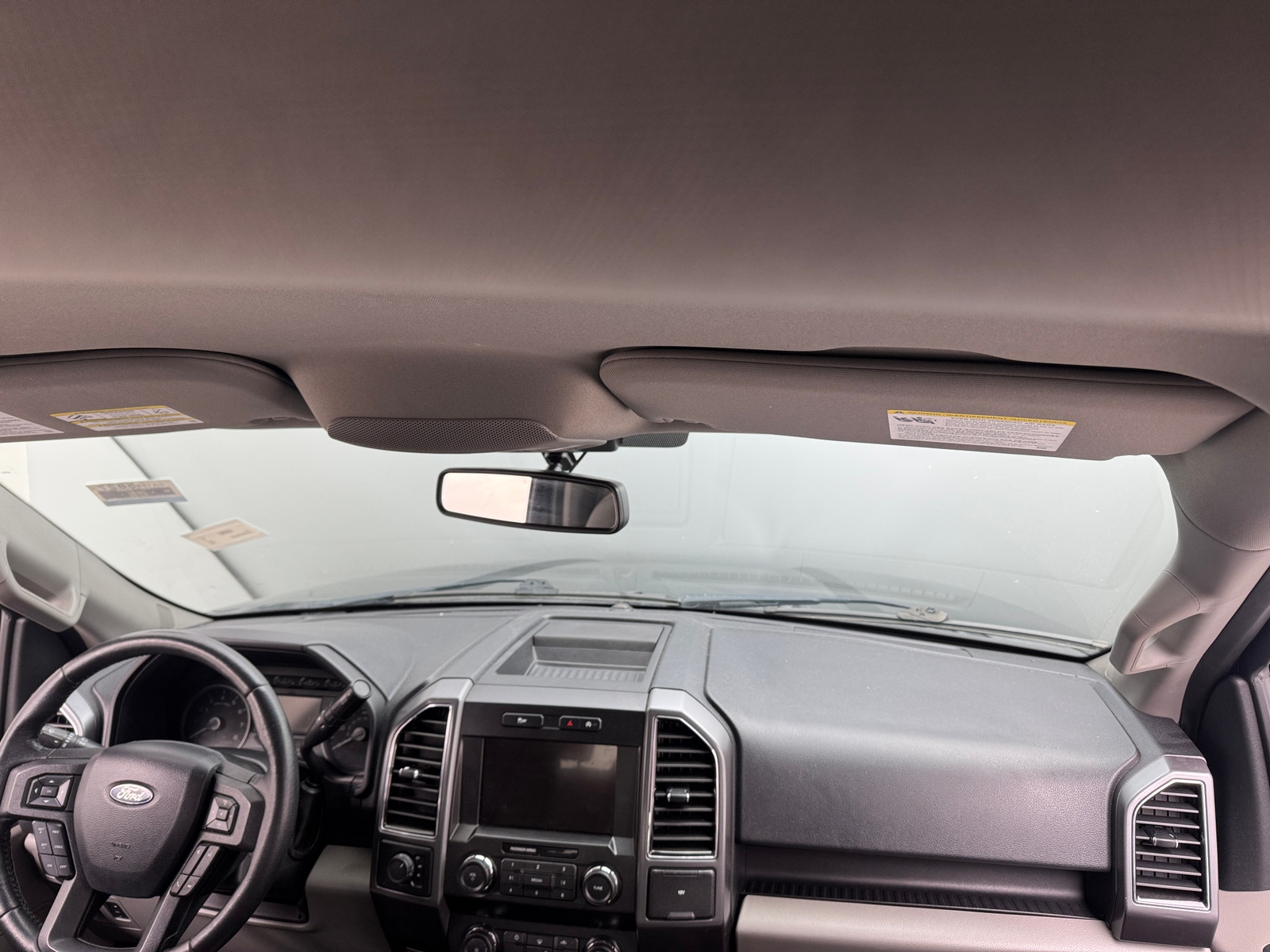 Thumbnail: 2019 Ford Econoline - 3