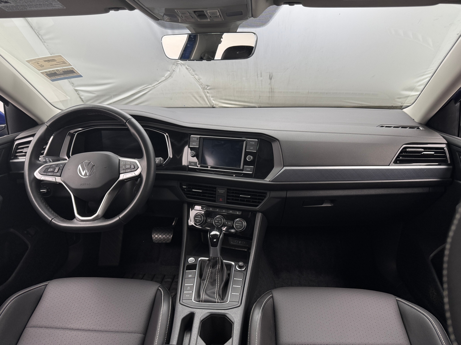 Thumbnail: 2022 Volkswagen Jetta - 2