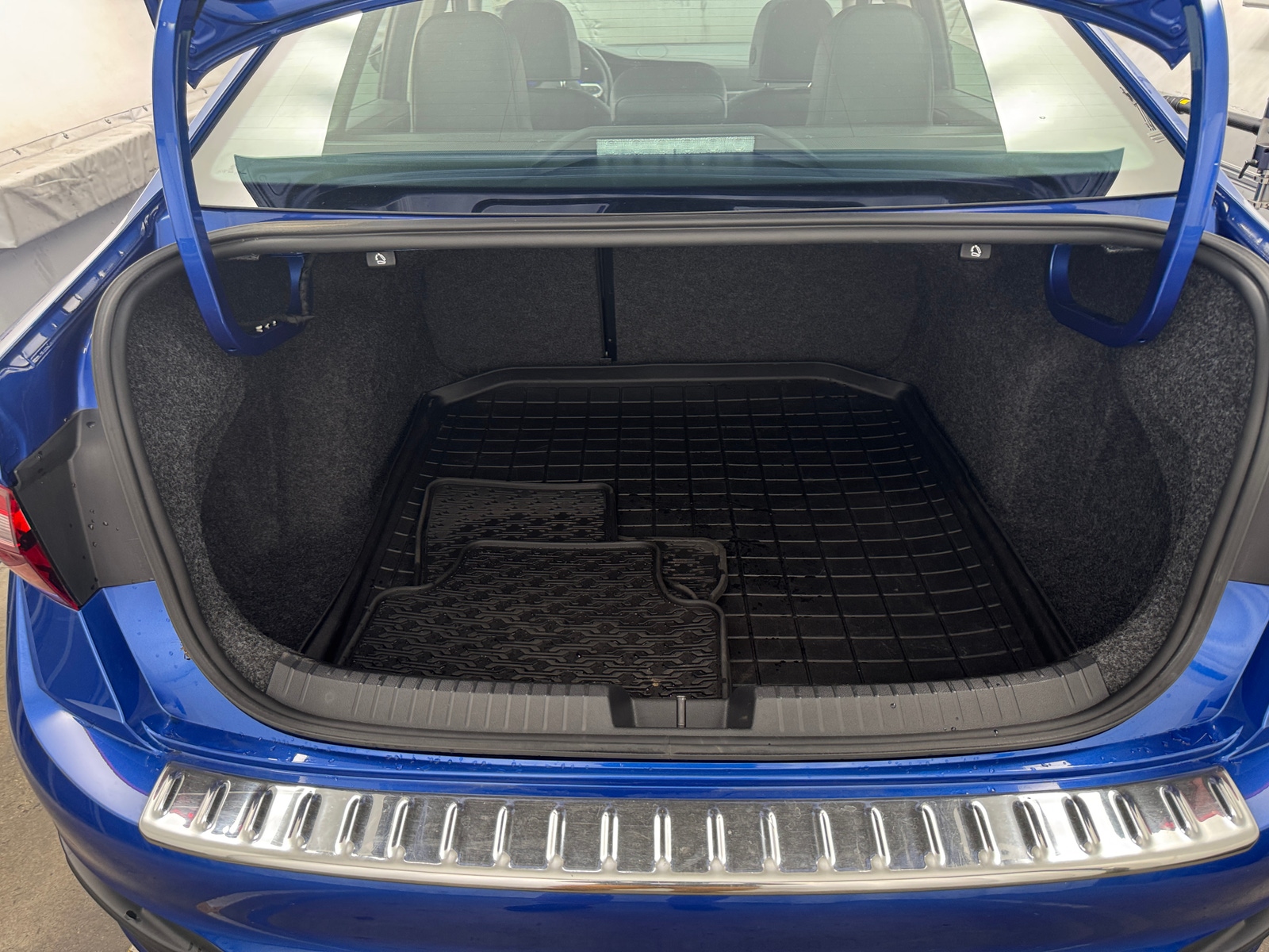 Thumbnail: 2022 Volkswagen Jetta - 6