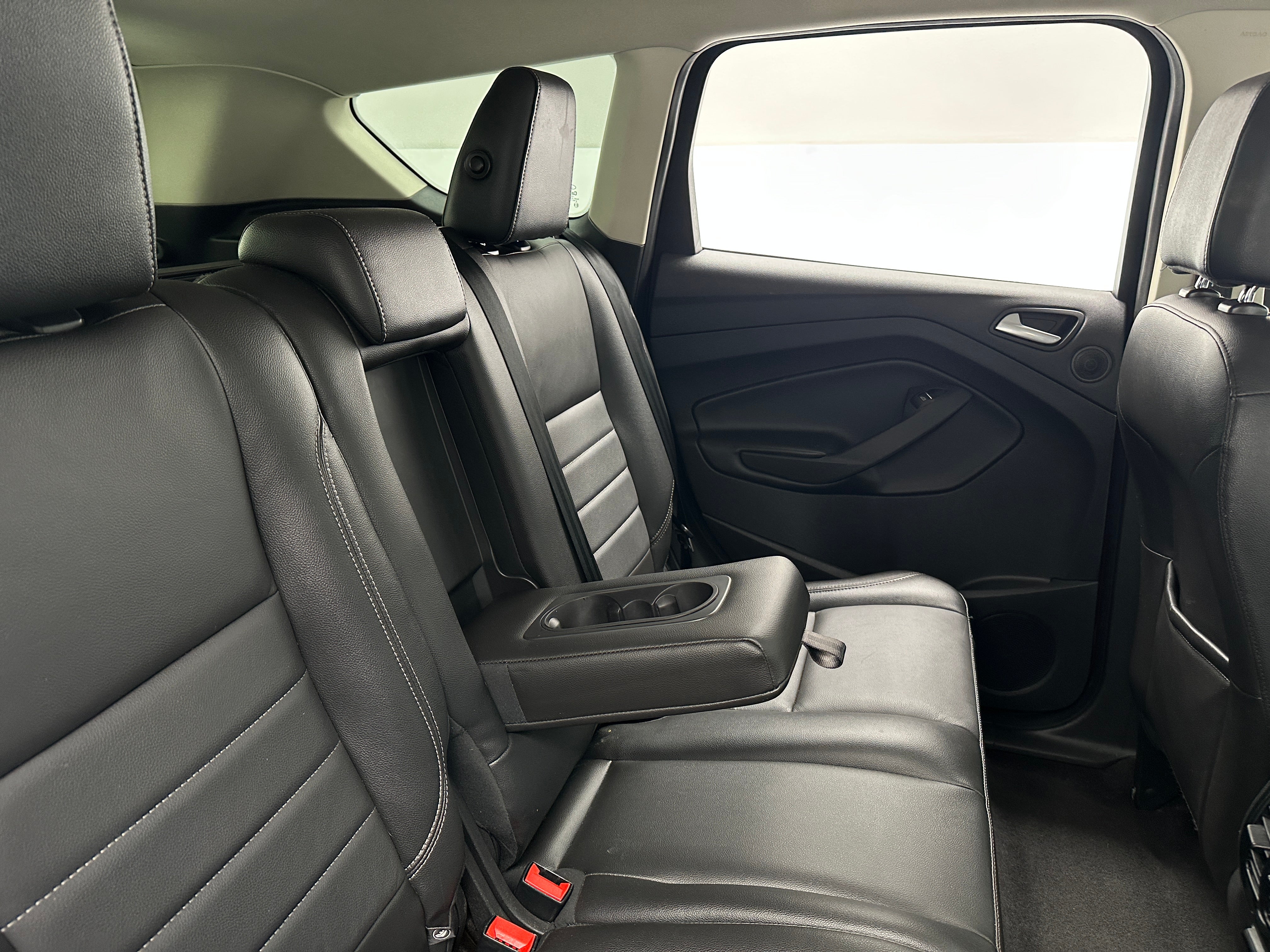 Used 2014 Ford Escape Titanium with VIN 1FMCU0JX4EUB76476 for sale in Oak Creek, WI