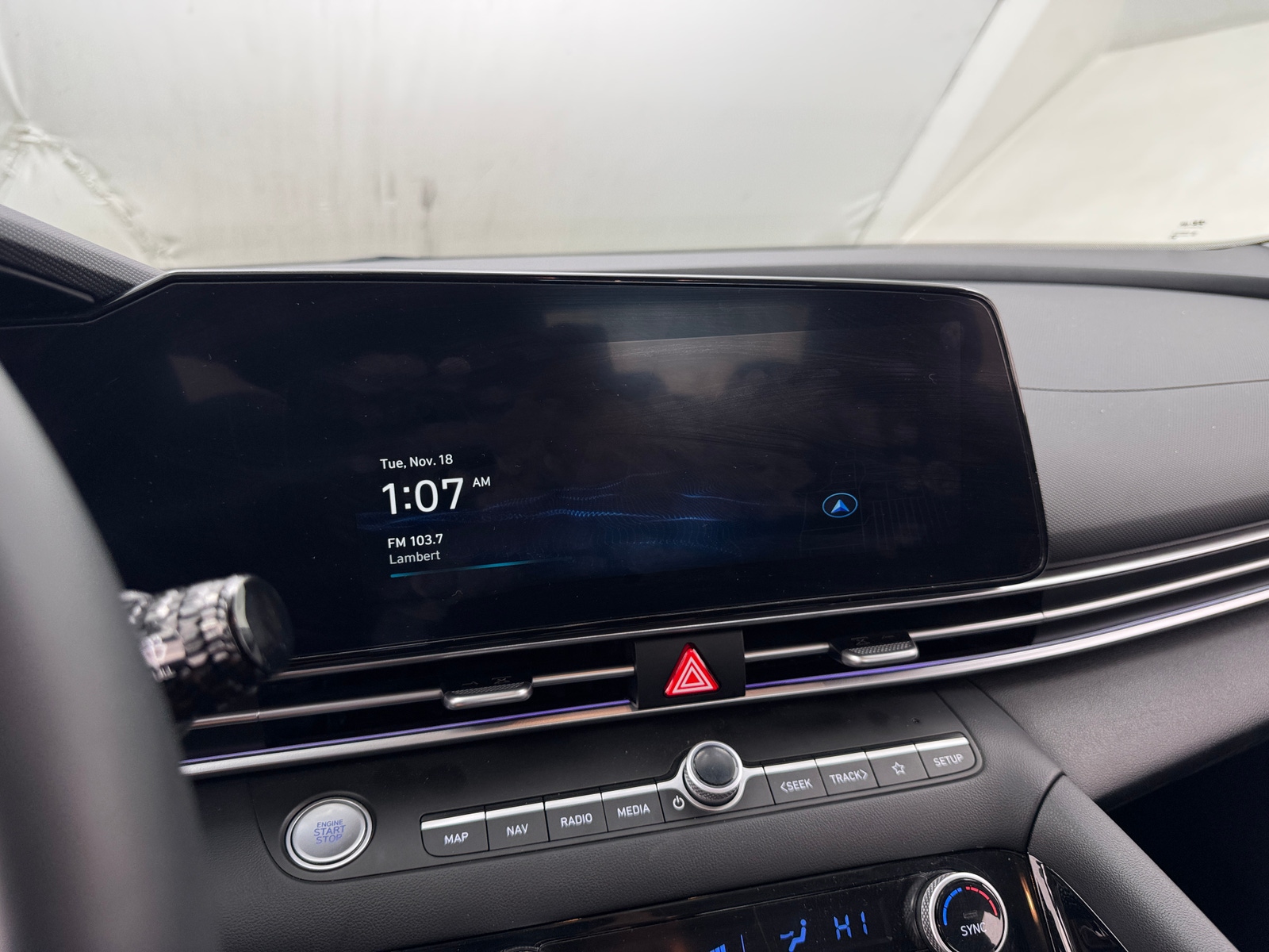 Thumbnail: 2025 Hyundai Elantra - 3