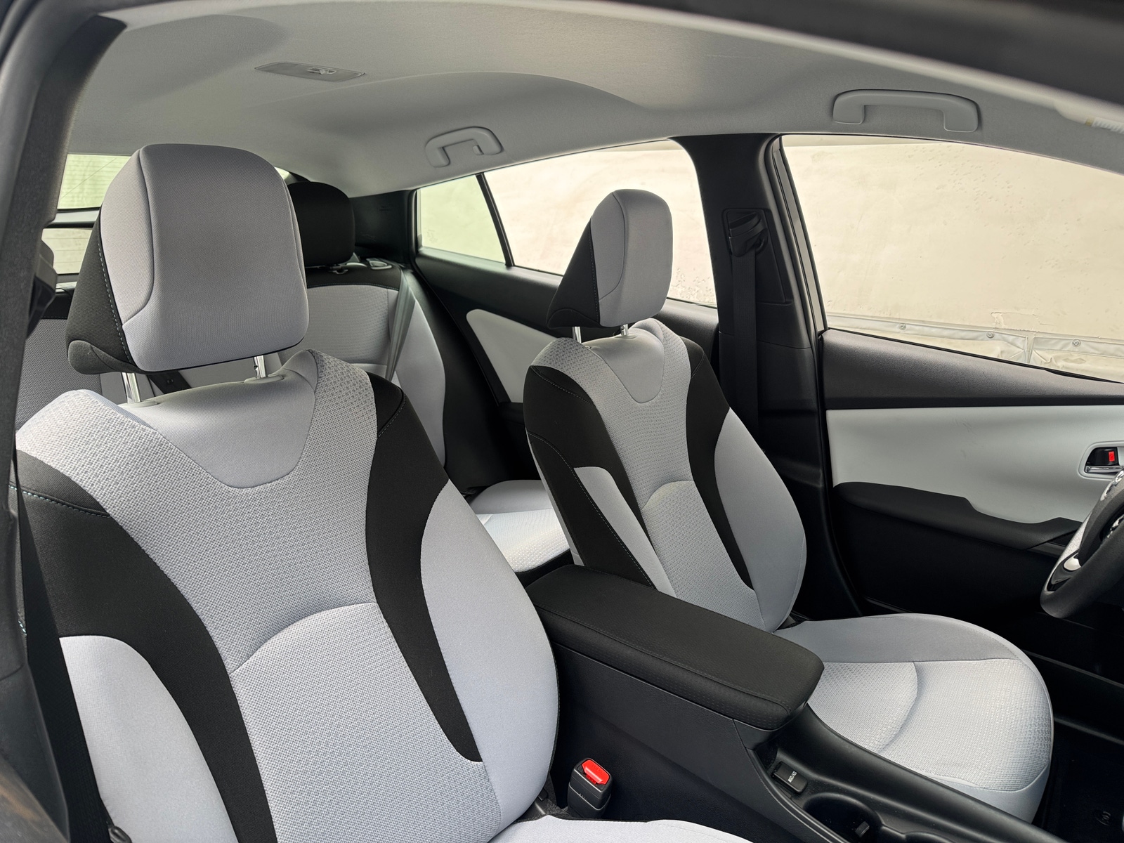 Thumbnail: 2020 Toyota Prius - 2