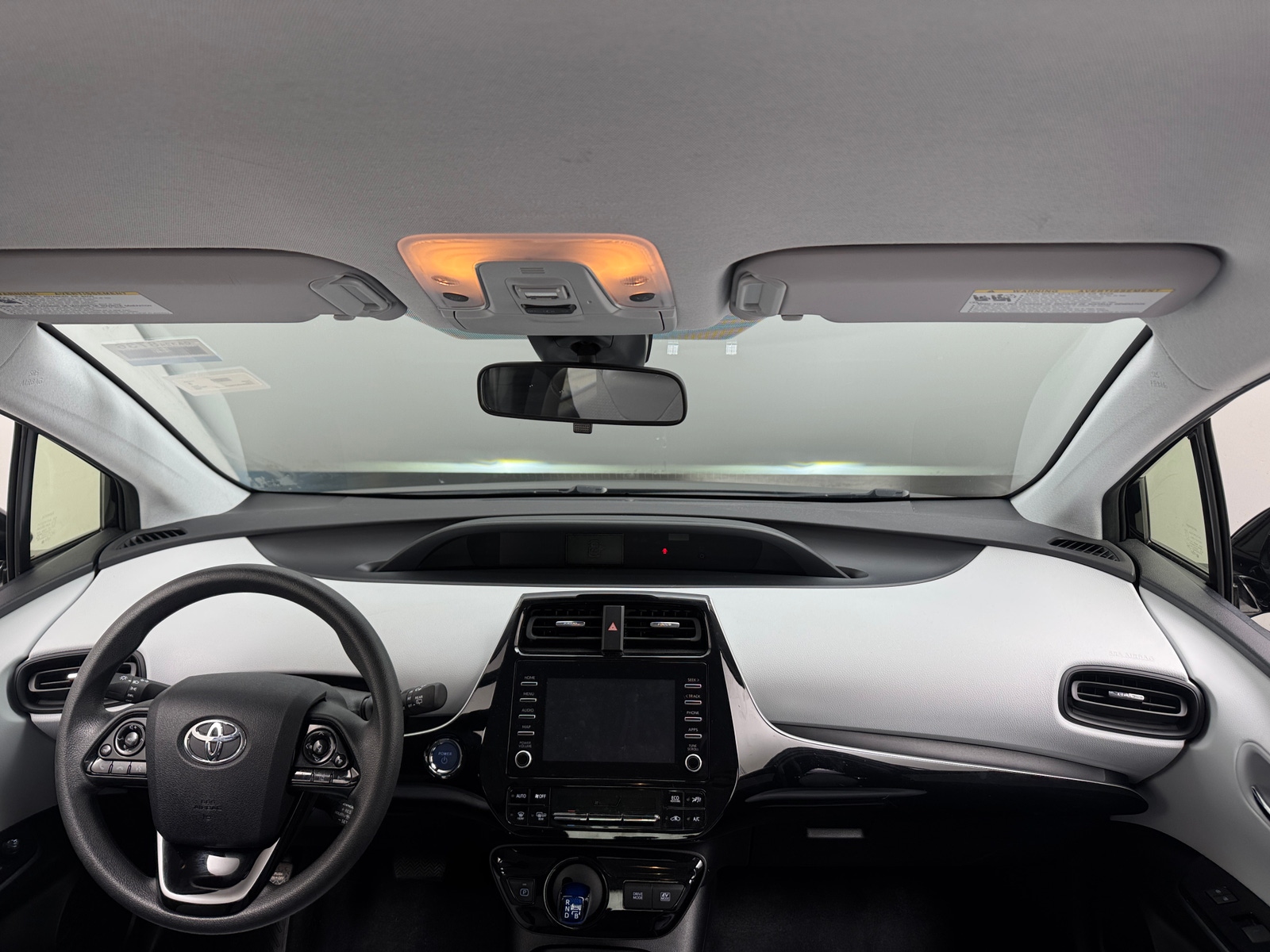 Thumbnail: 2020 Toyota Prius - 3