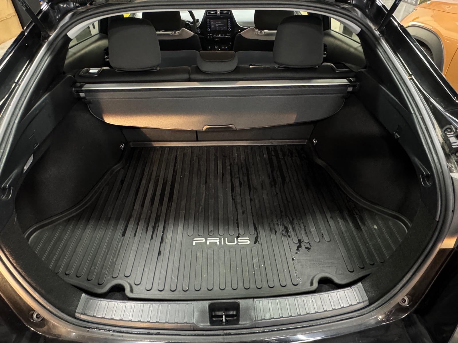 Thumbnail: 2020 Toyota Prius - 7