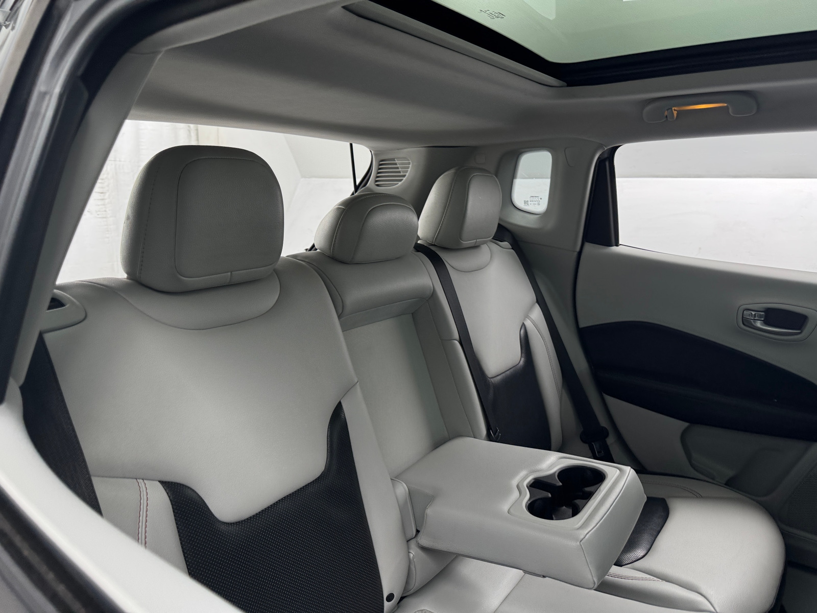 Thumbnail: 2018 Jeep Compass - 5