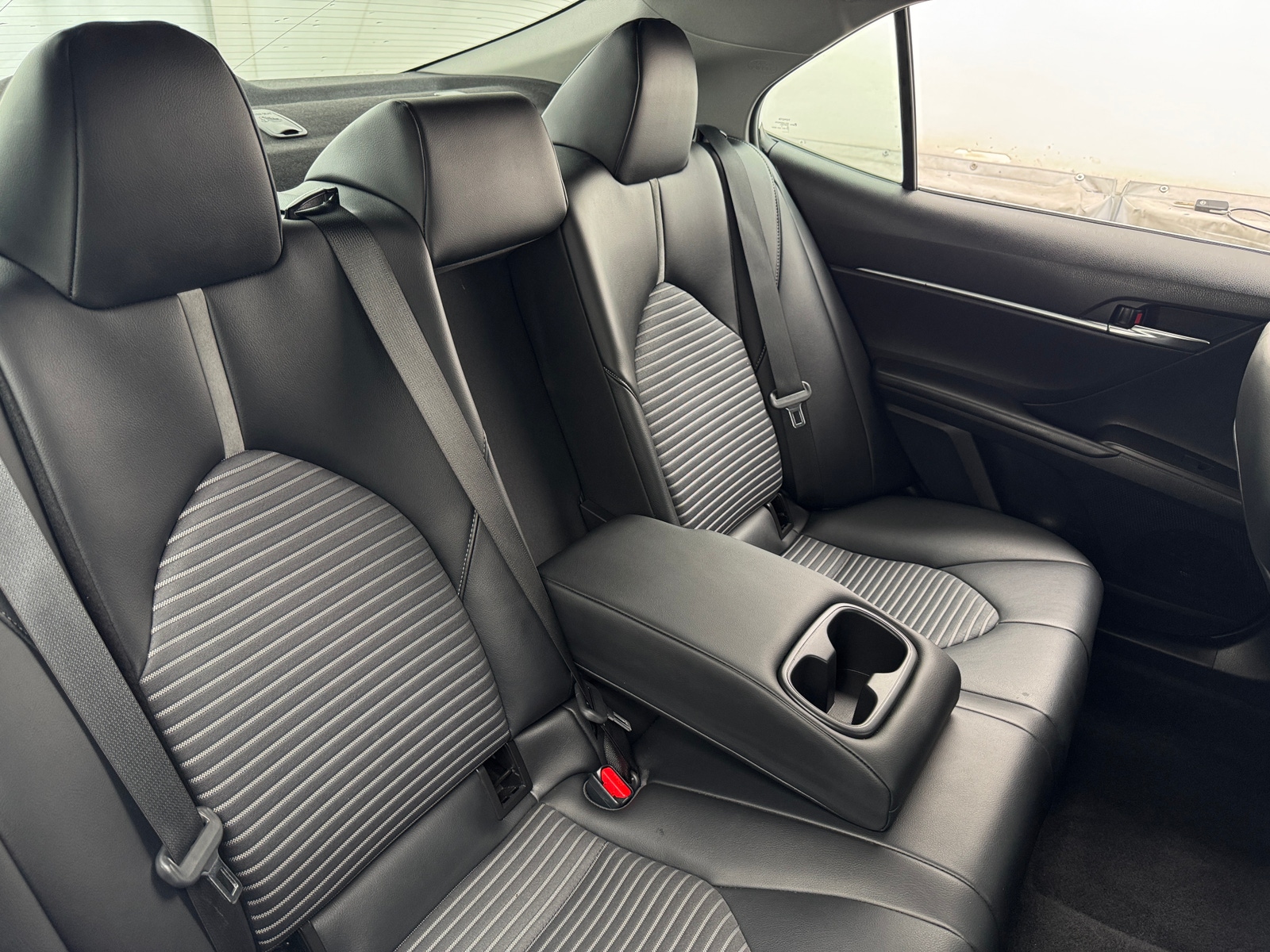 Thumbnail: 2022 Toyota Camry - 5