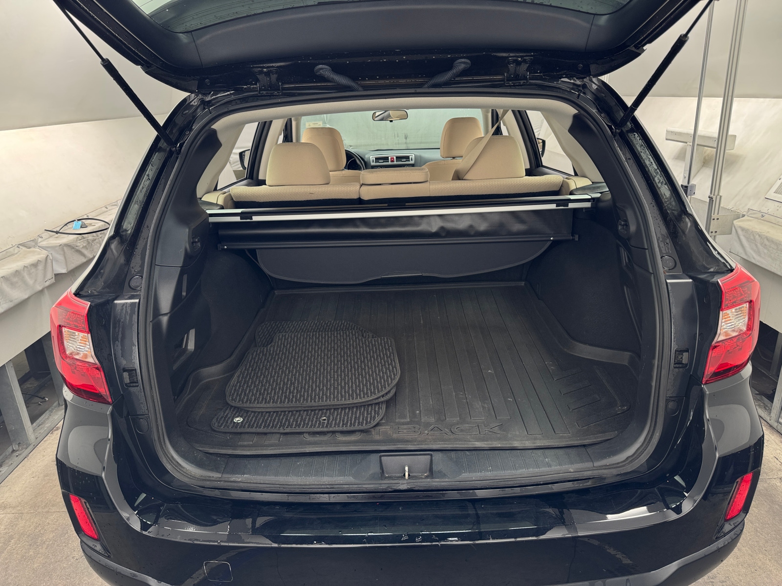 Thumbnail: 2017 Subaru Outback - 7