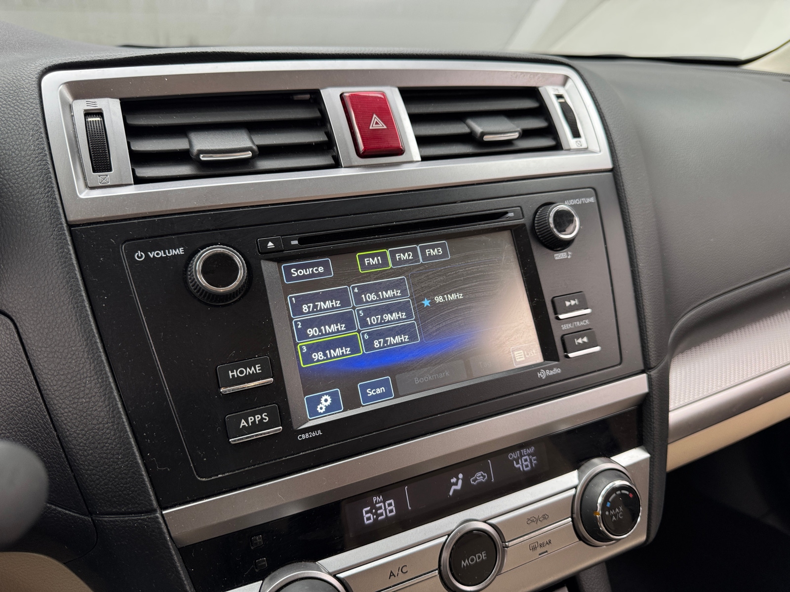 Thumbnail: 2017 Subaru Outback - 4