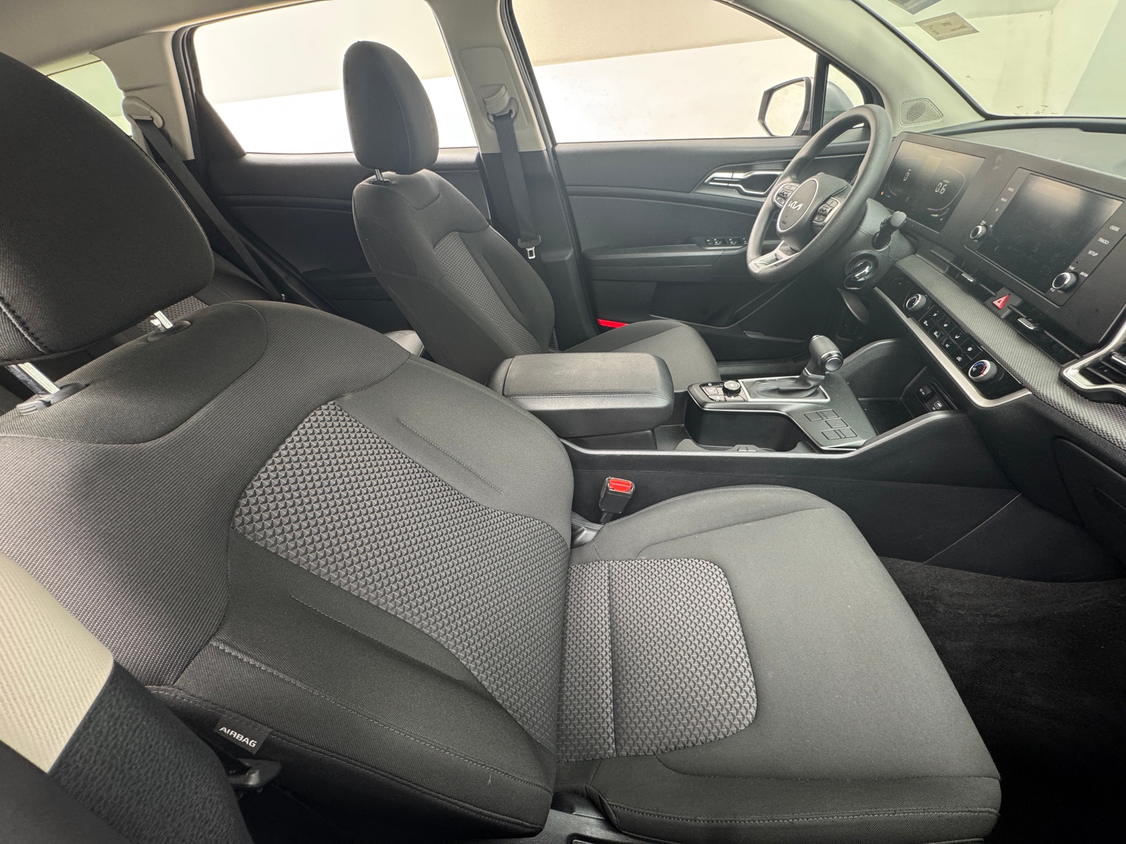 Thumbnail: 2024 Kia Sportage - 2