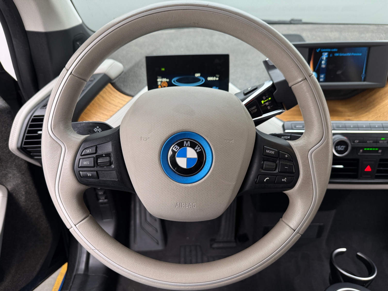 Thumbnail: 2018 BMW i3 - 5
