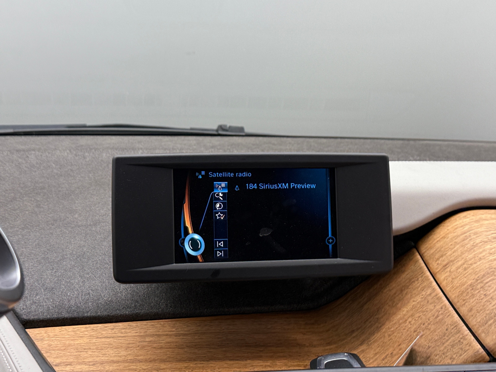 Thumbnail: 2018 BMW i3 - 4