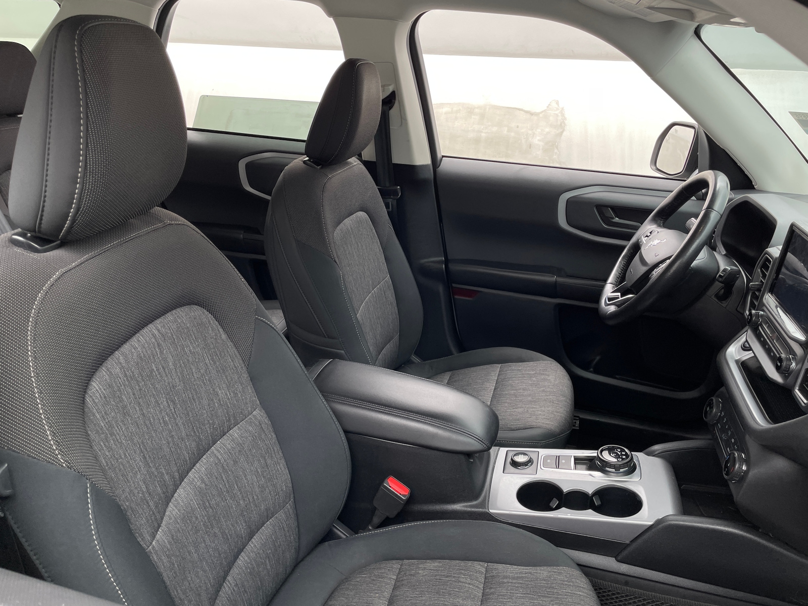 Thumbnail: 2022 Ford Bronco Sport - 2