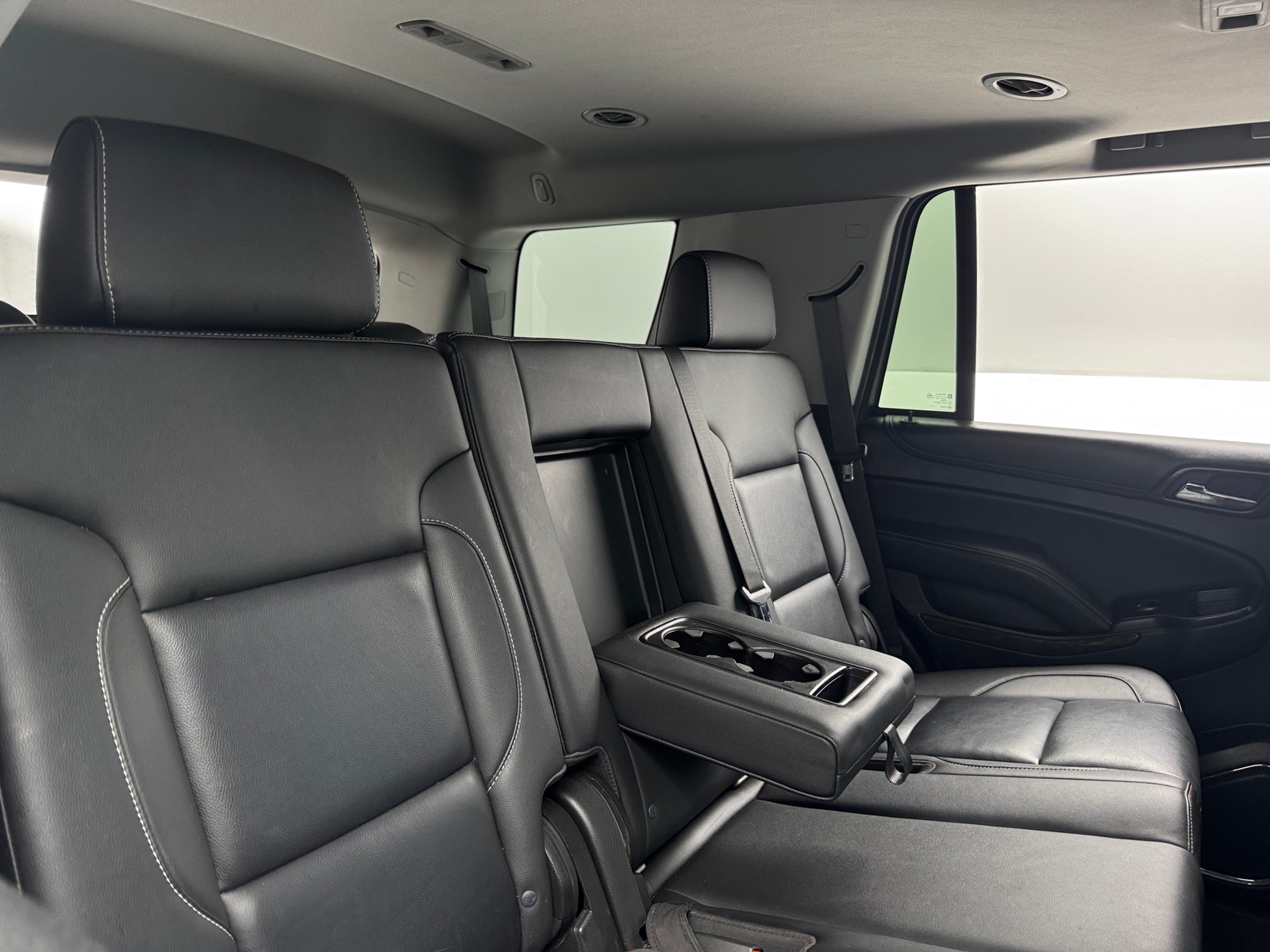 Thumbnail: 2018 Chevrolet Tahoe - 5