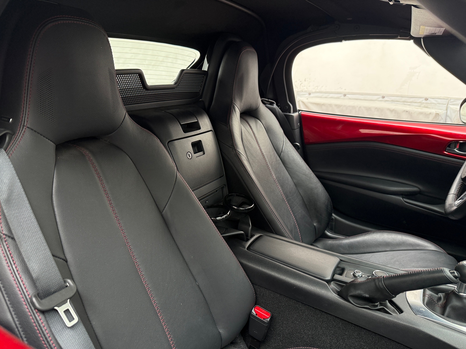 Thumbnail: 2016 Mazda MX-5 Miata - 2