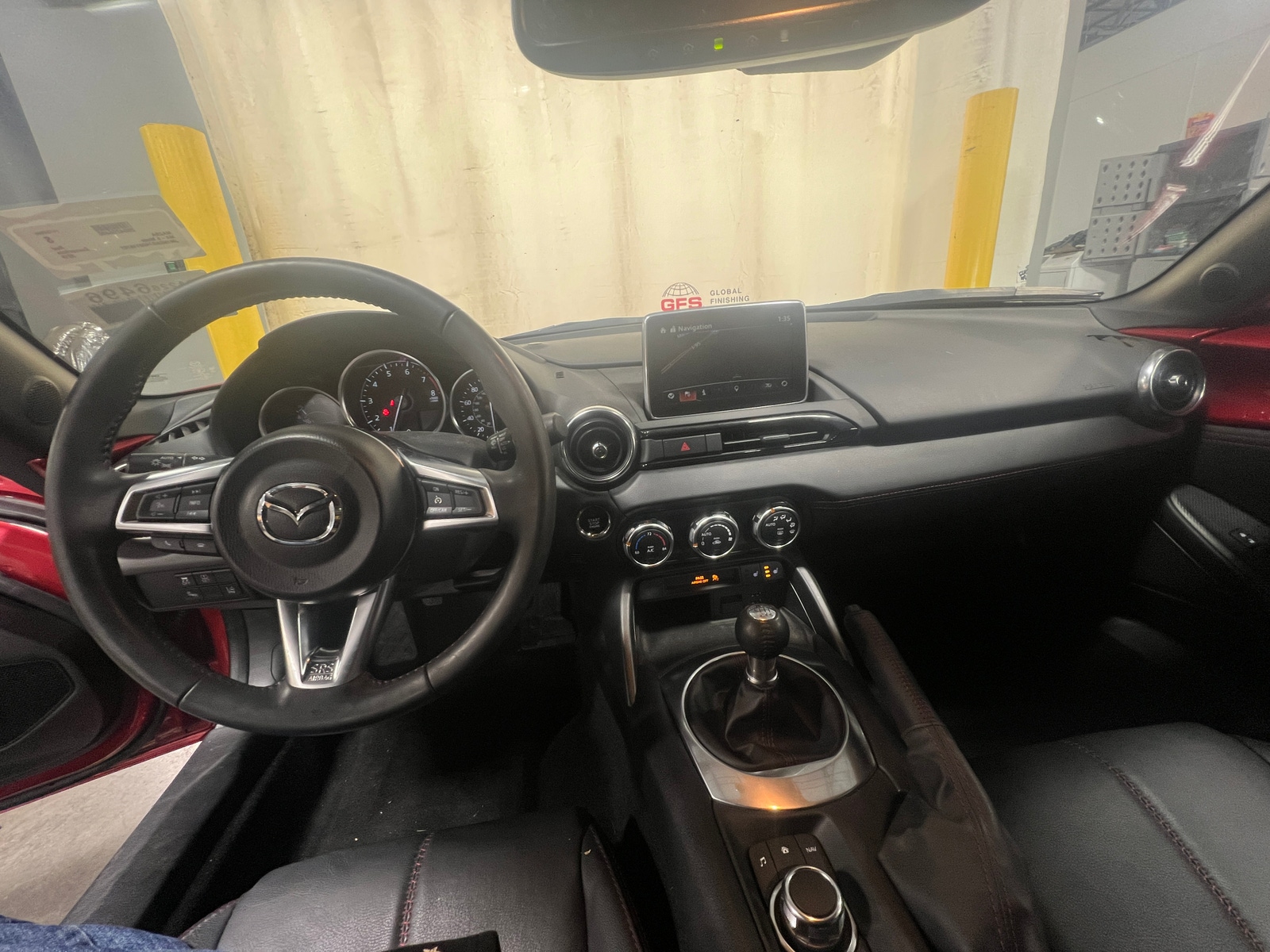 Thumbnail: 2016 Mazda MX-5 Miata - 3