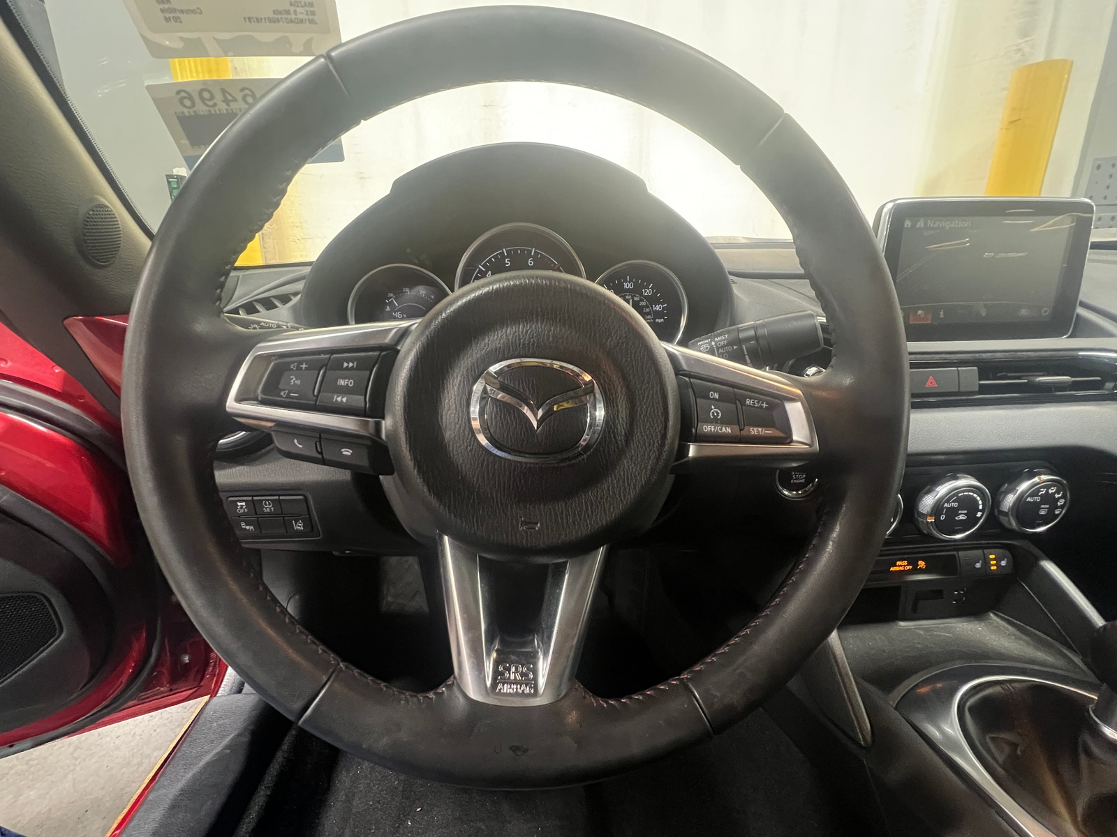 Thumbnail: 2016 Mazda MX-5 Miata - 5