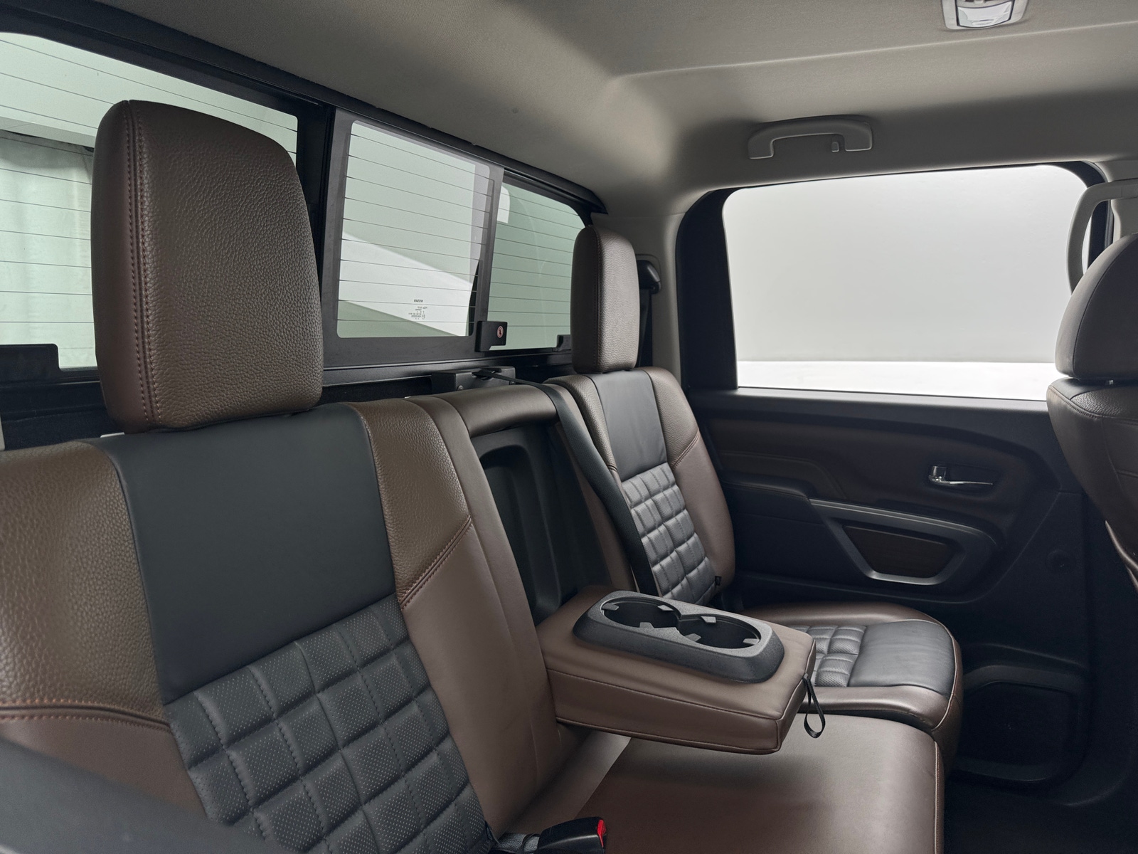 Thumbnail: 2018 Nissan Titan - 5