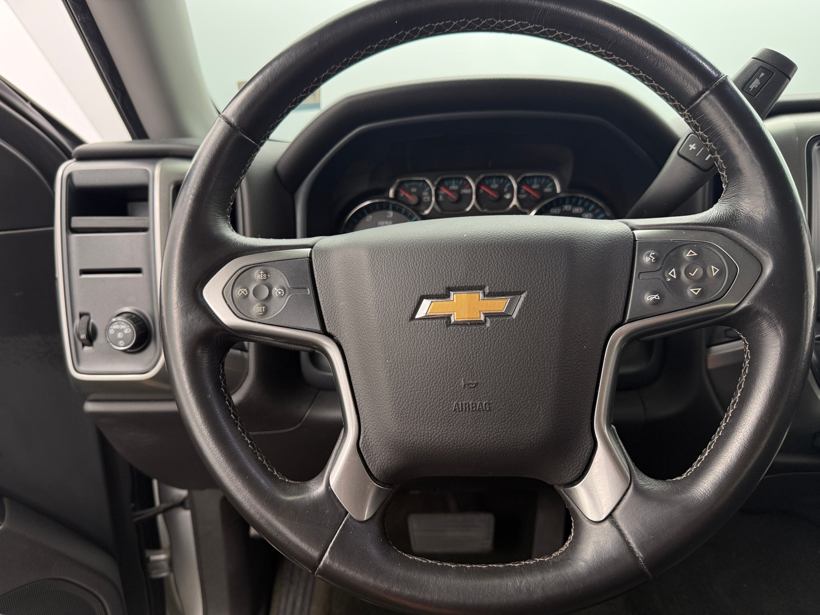 Thumbnail: 2018 Chevrolet Silverado 1500 - 5