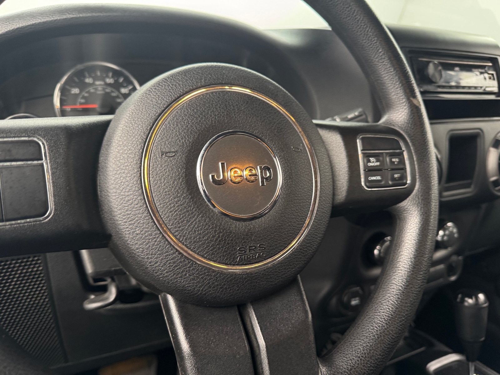 Thumbnail: 2015 Jeep Wrangler - 5