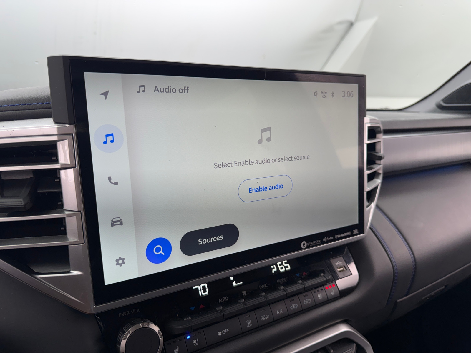 Thumbnail: 2023 Toyota Tundra - 3