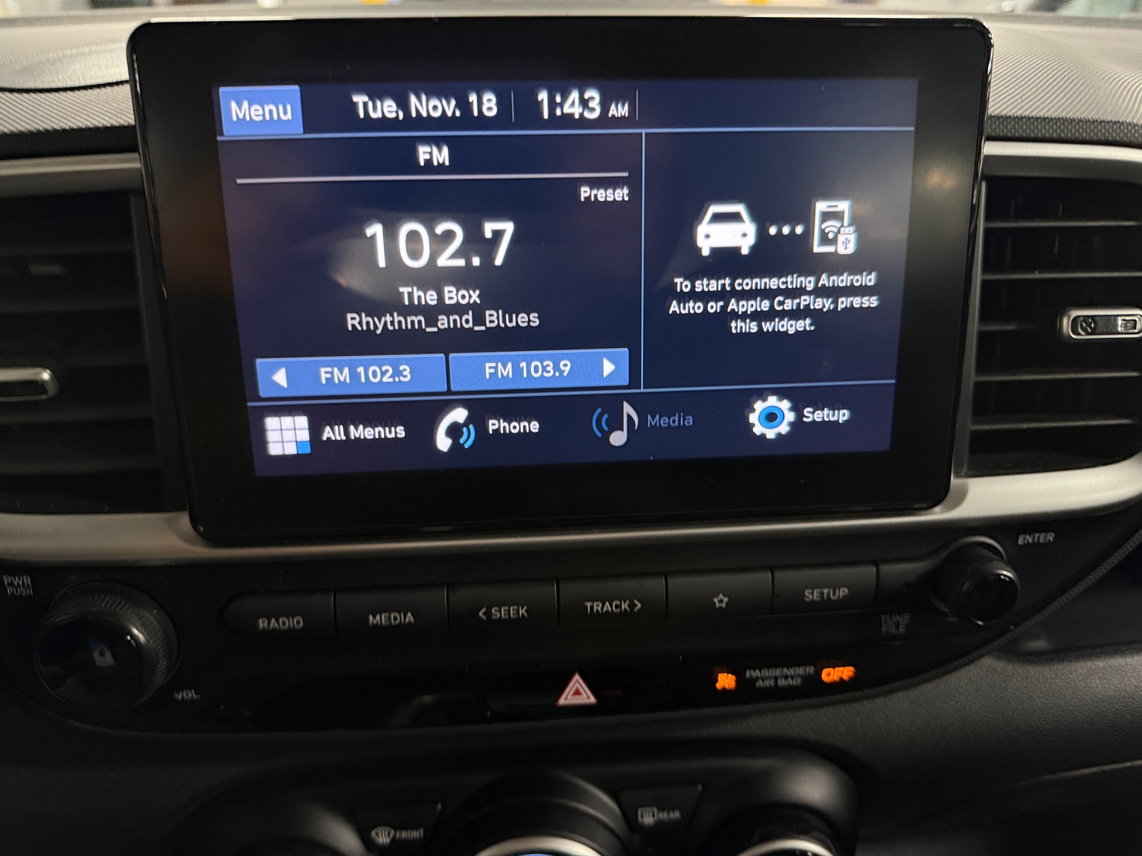 Thumbnail: 2022 Hyundai Venue - 4