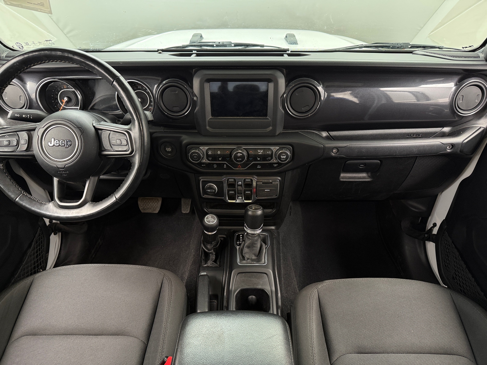 Thumbnail: 2022 Jeep Gladiator - 3