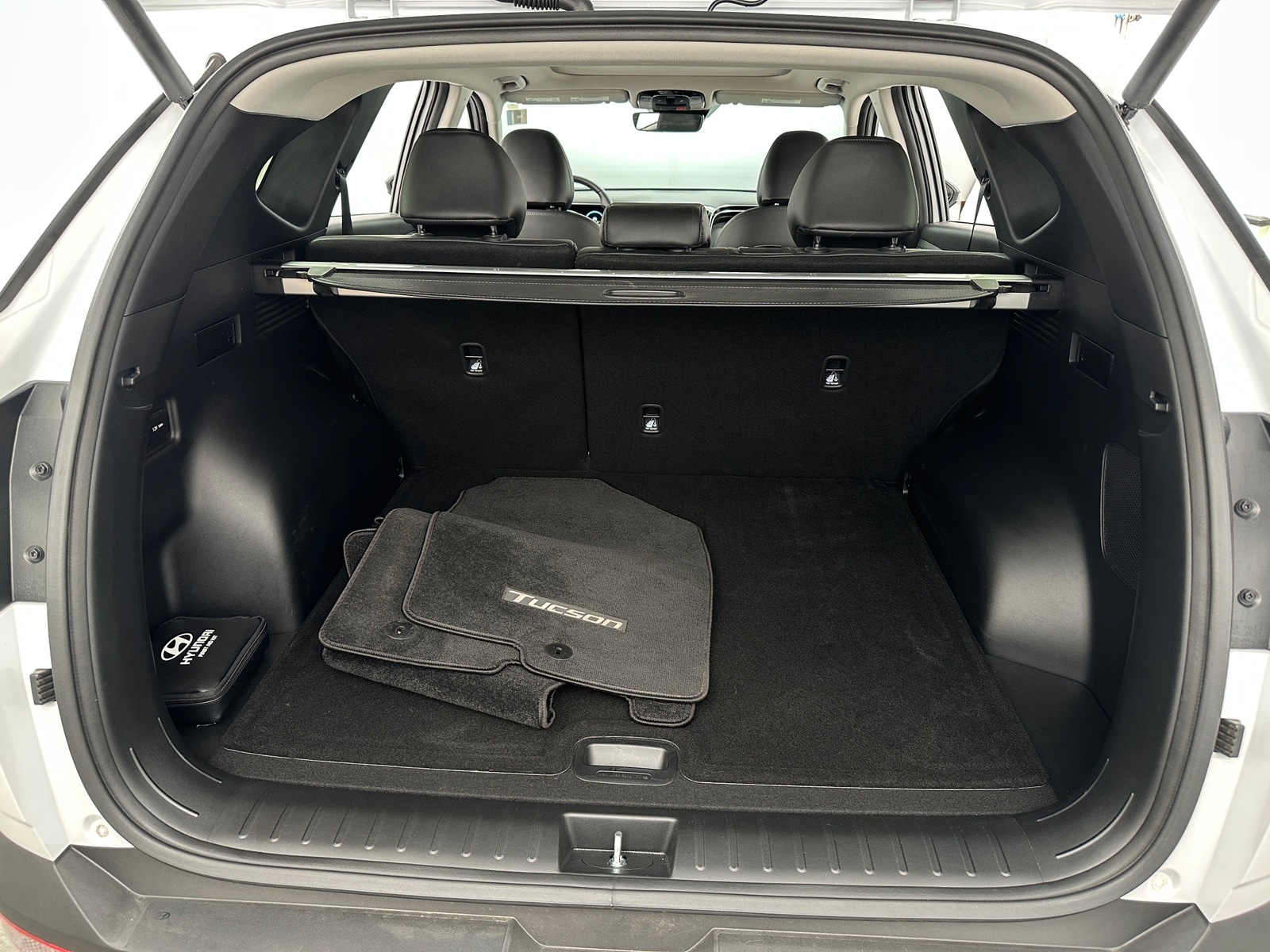 Thumbnail: 2023 Hyundai Tucson - 6