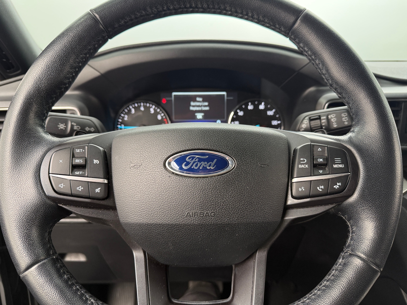 Thumbnail: 2020 Ford Explorer - 4