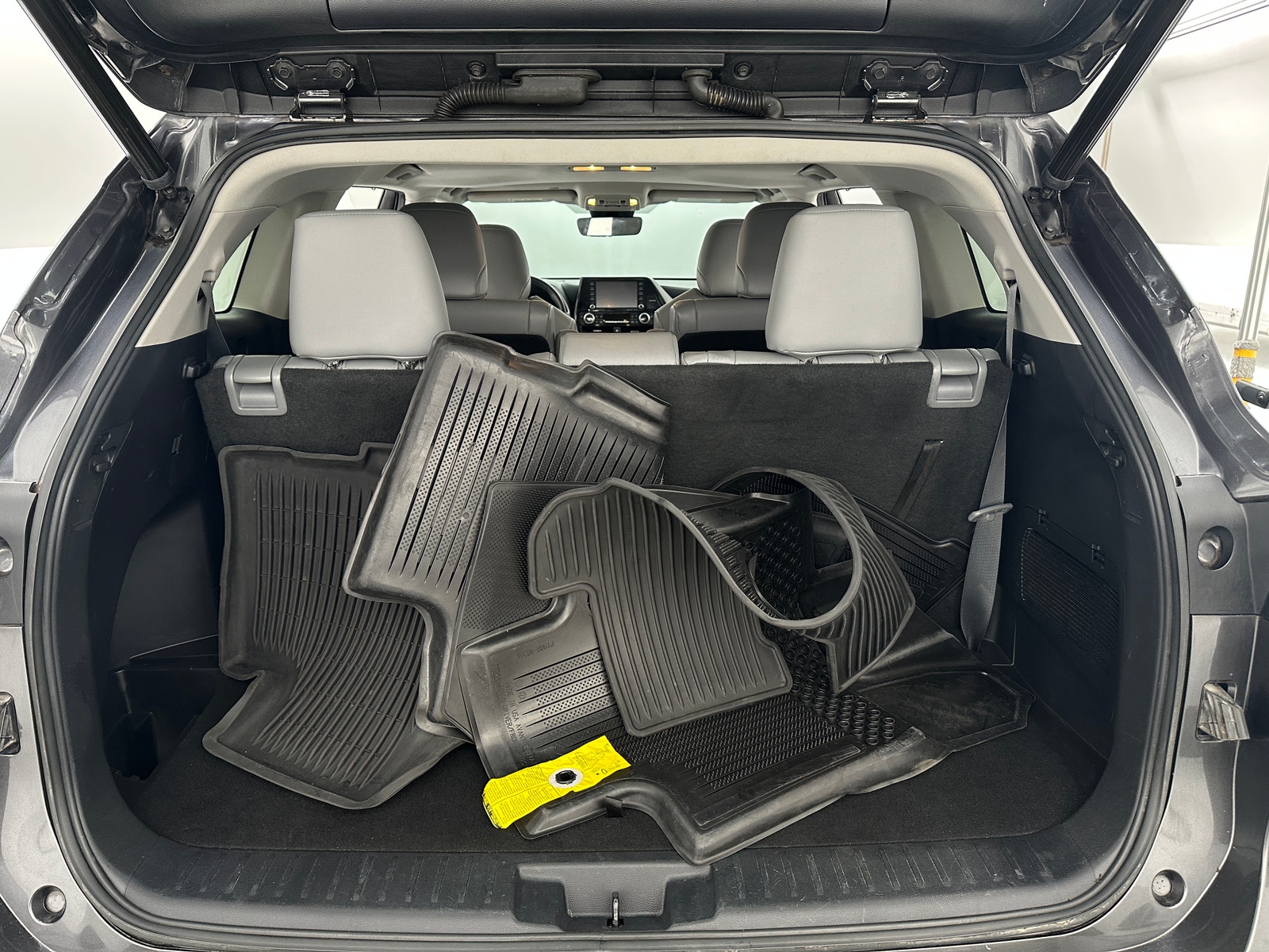 Thumbnail: 2021 Toyota Highlander - 6