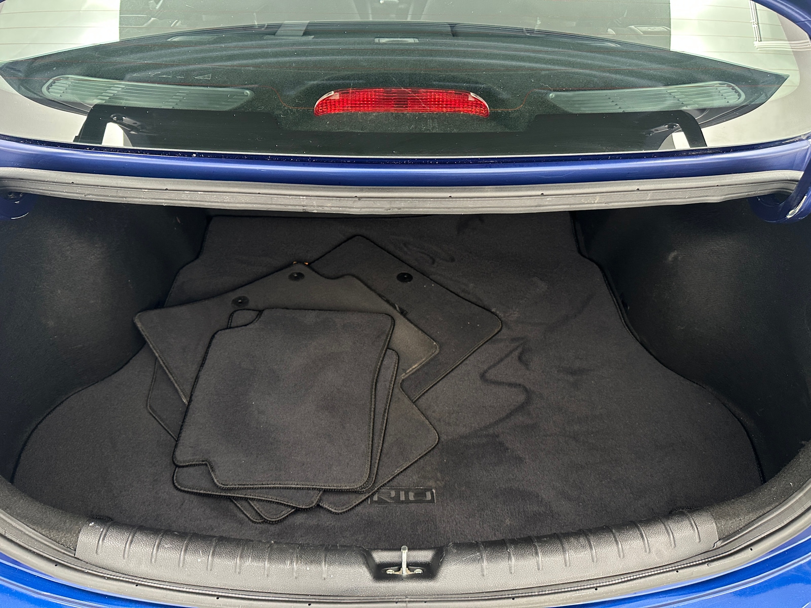 Thumbnail: 2020 Kia Rio - 7