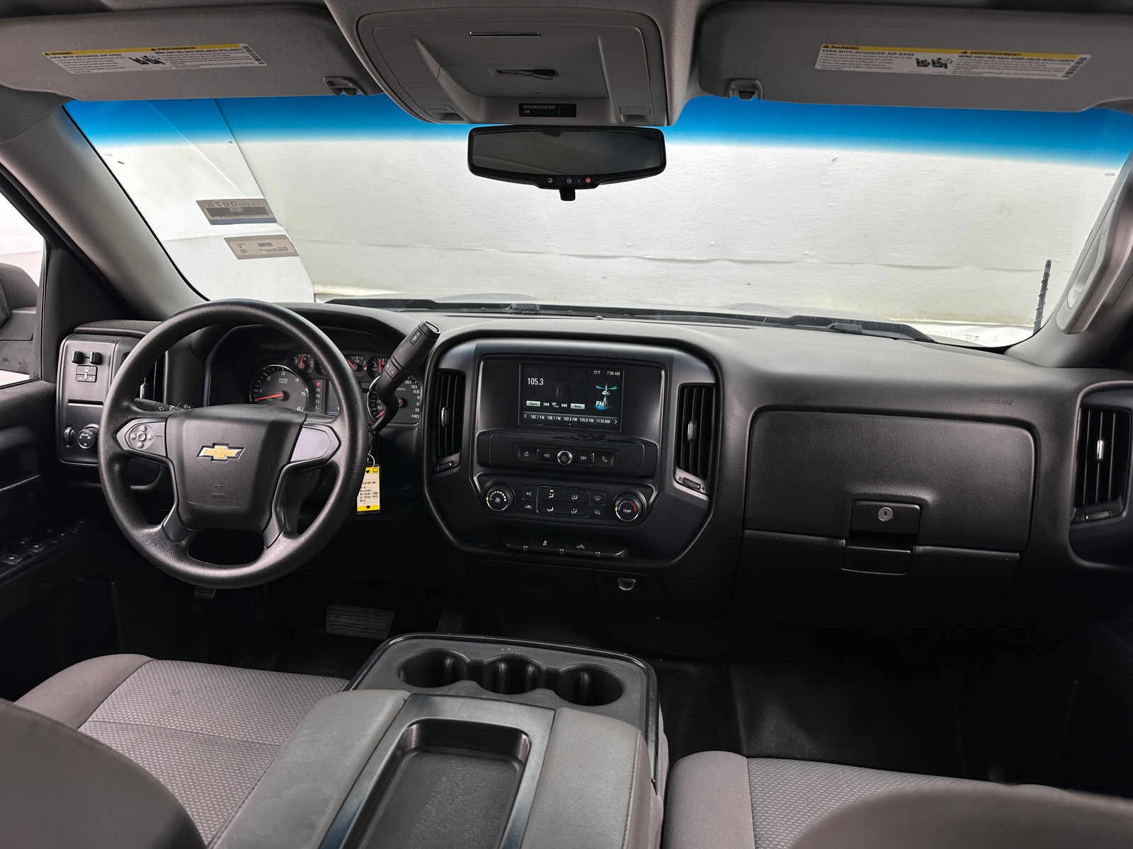 Thumbnail: 2018 Chevrolet Silverado 1500 - 3