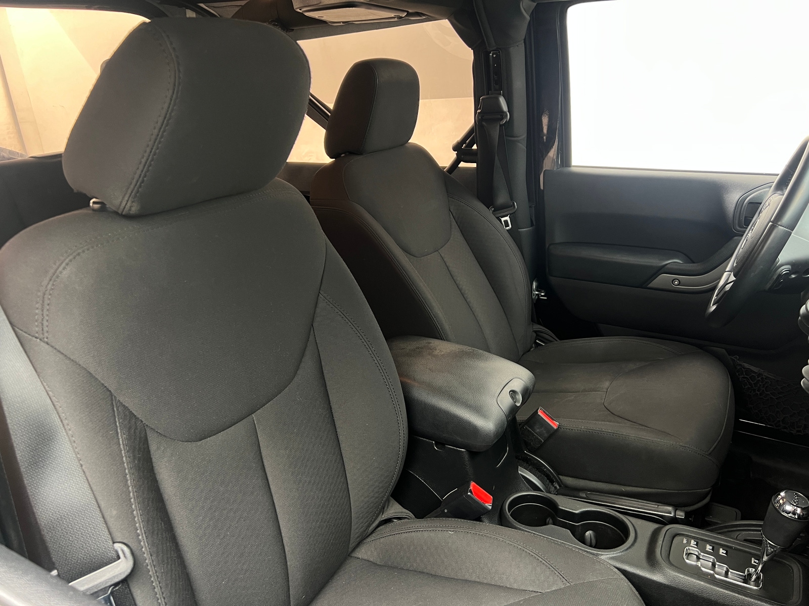 Thumbnail: 2015 Jeep Wrangler - 2