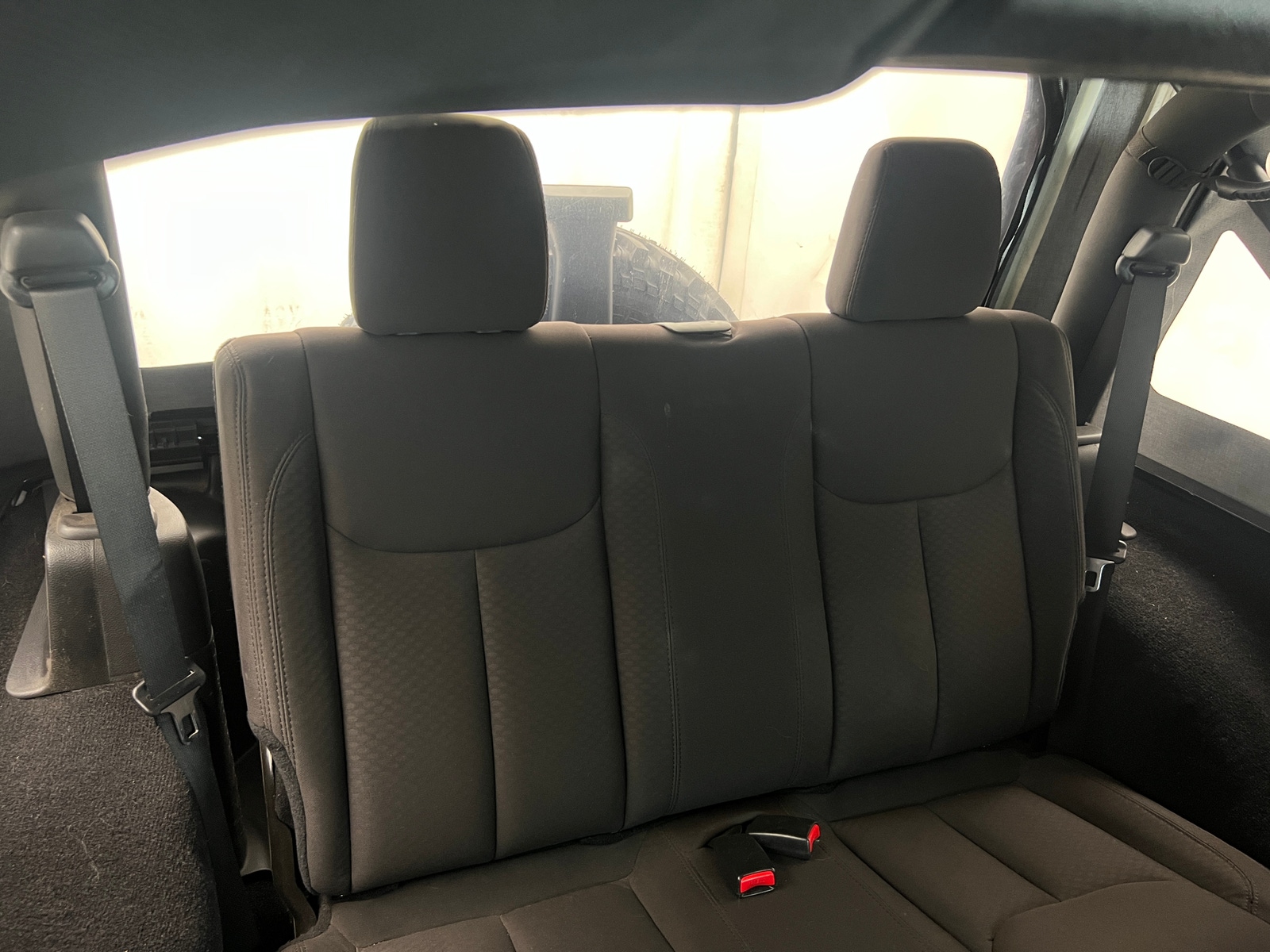 Thumbnail: 2015 Jeep Wrangler - 6