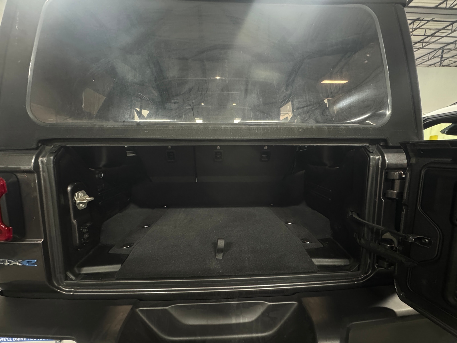 Thumbnail: 2024 Jeep Wrangler - 7