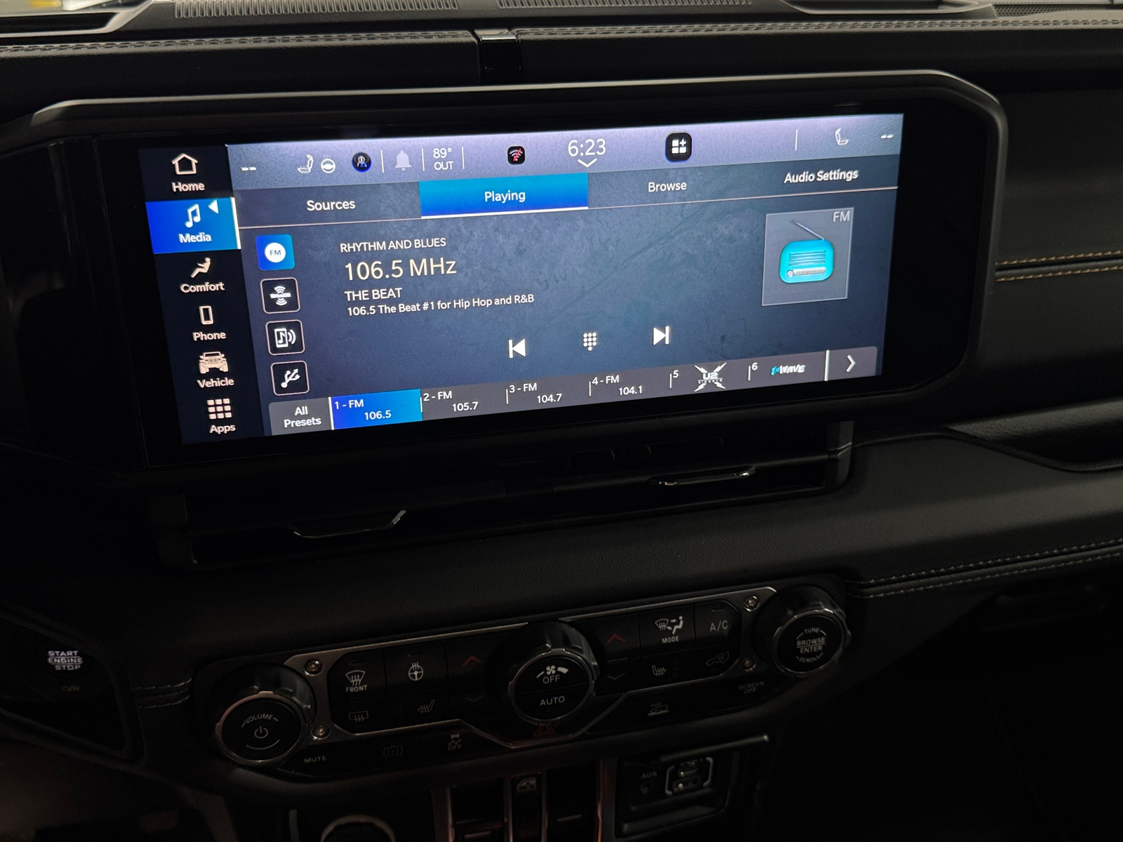 Thumbnail: 2024 Jeep Wrangler - 4