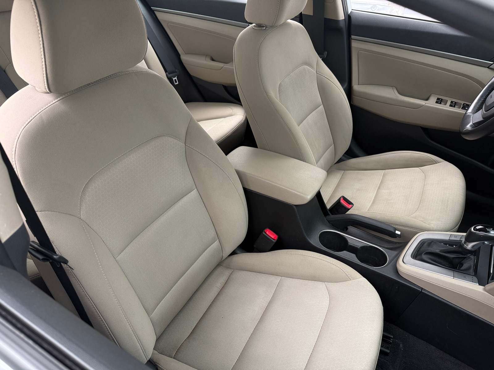 Thumbnail: 2018 Hyundai Elantra - 2