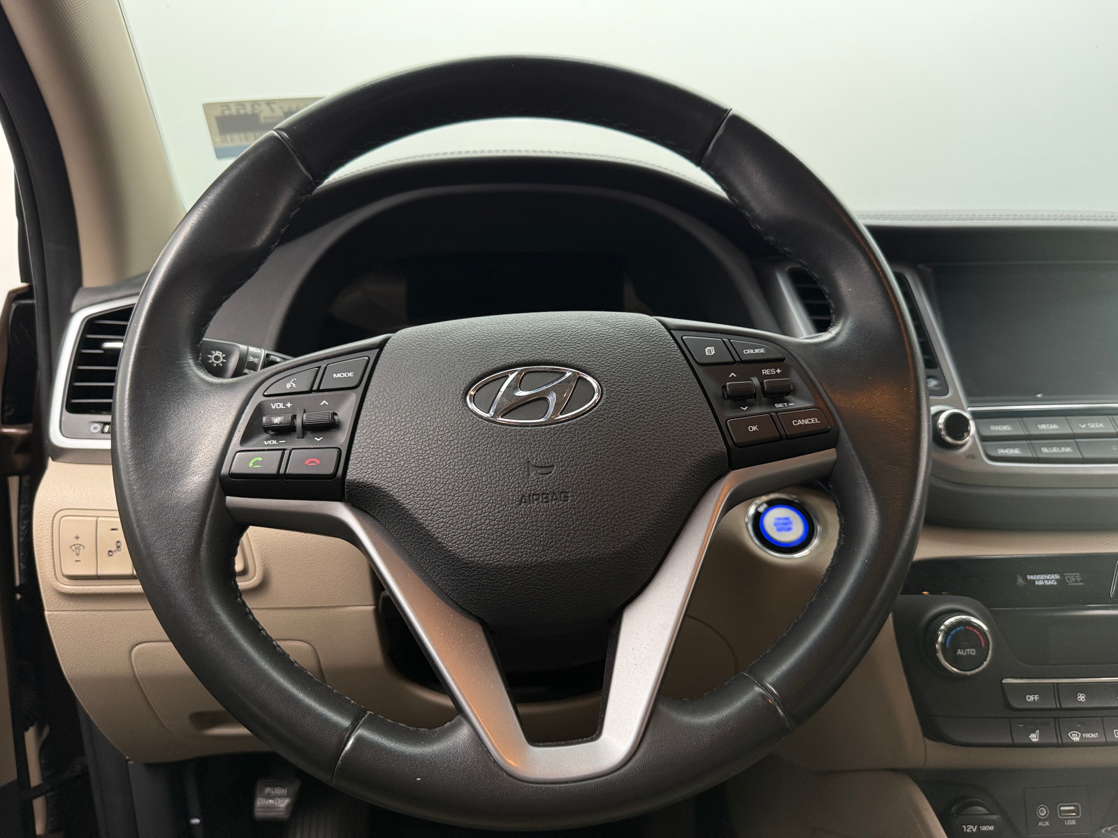 Thumbnail: 2017 Hyundai Tucson - 4