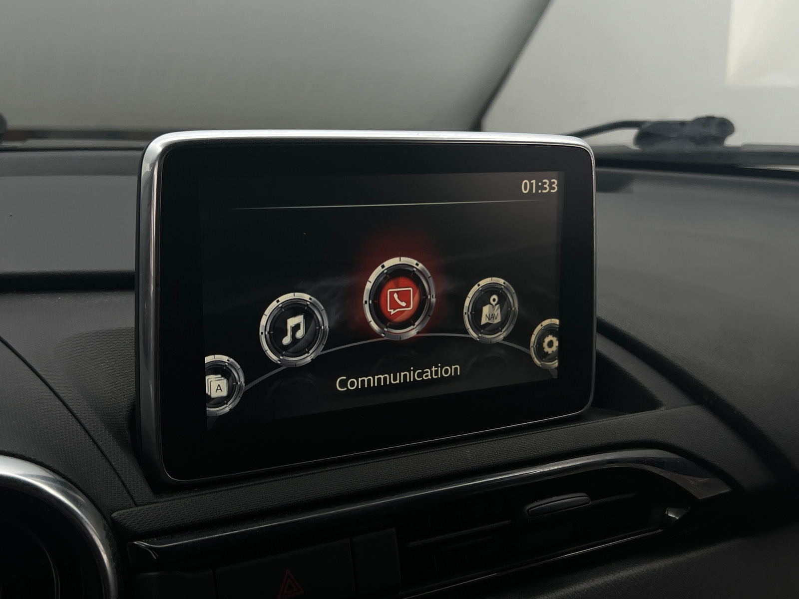 Thumbnail: 2017 Mazda MX-5 Miata - 3