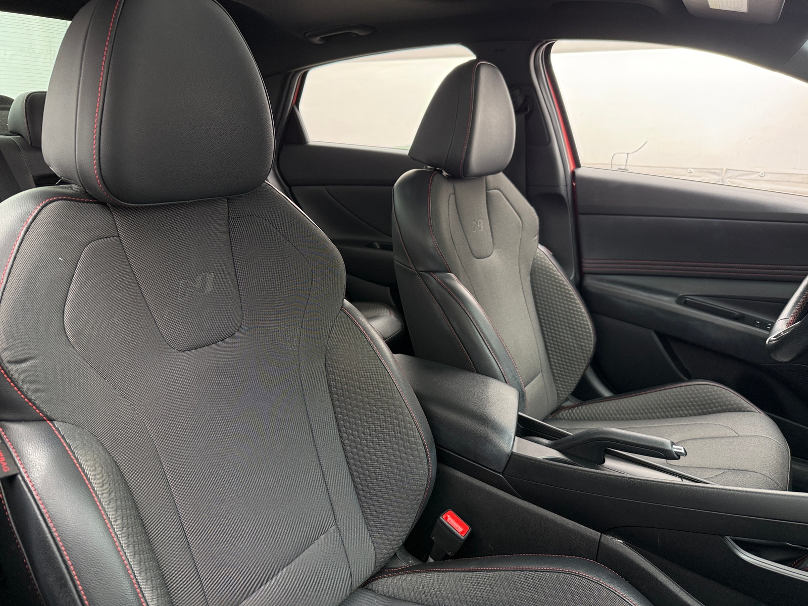 Thumbnail: 2022 Hyundai Elantra - 2